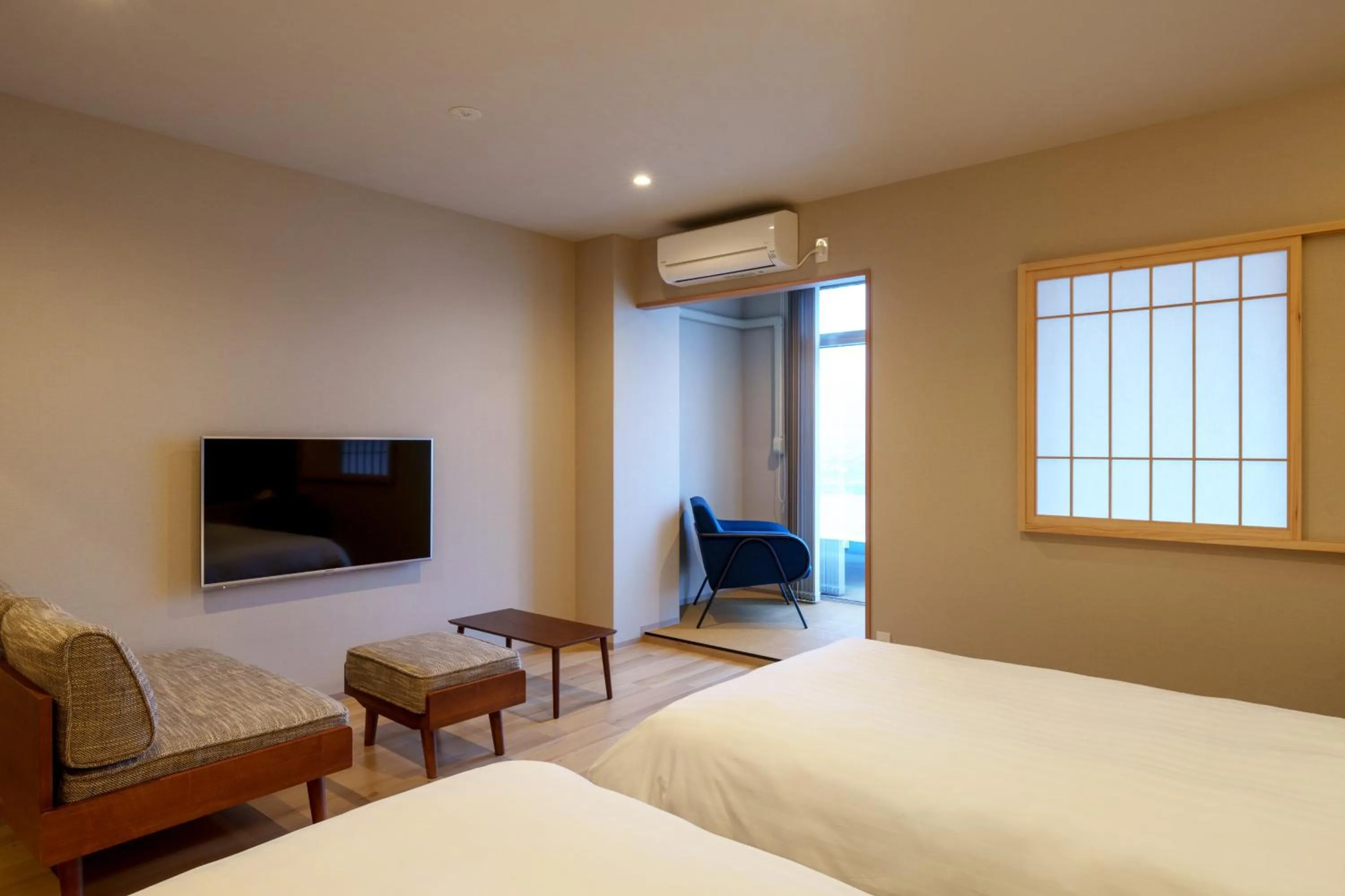 Photo of the whole room, Bed in Hita Onsen Kizantei Hotel
