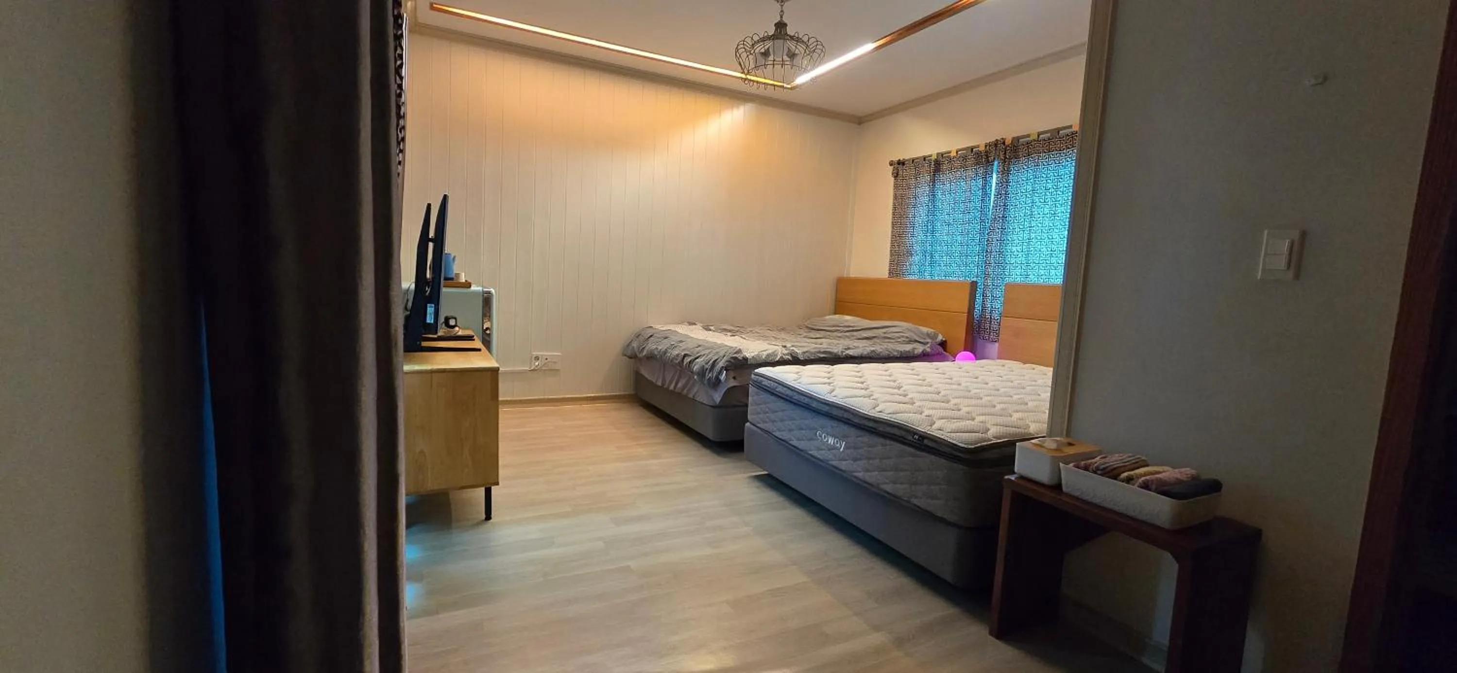 Bed in Wind Jeju Cafe & Pension