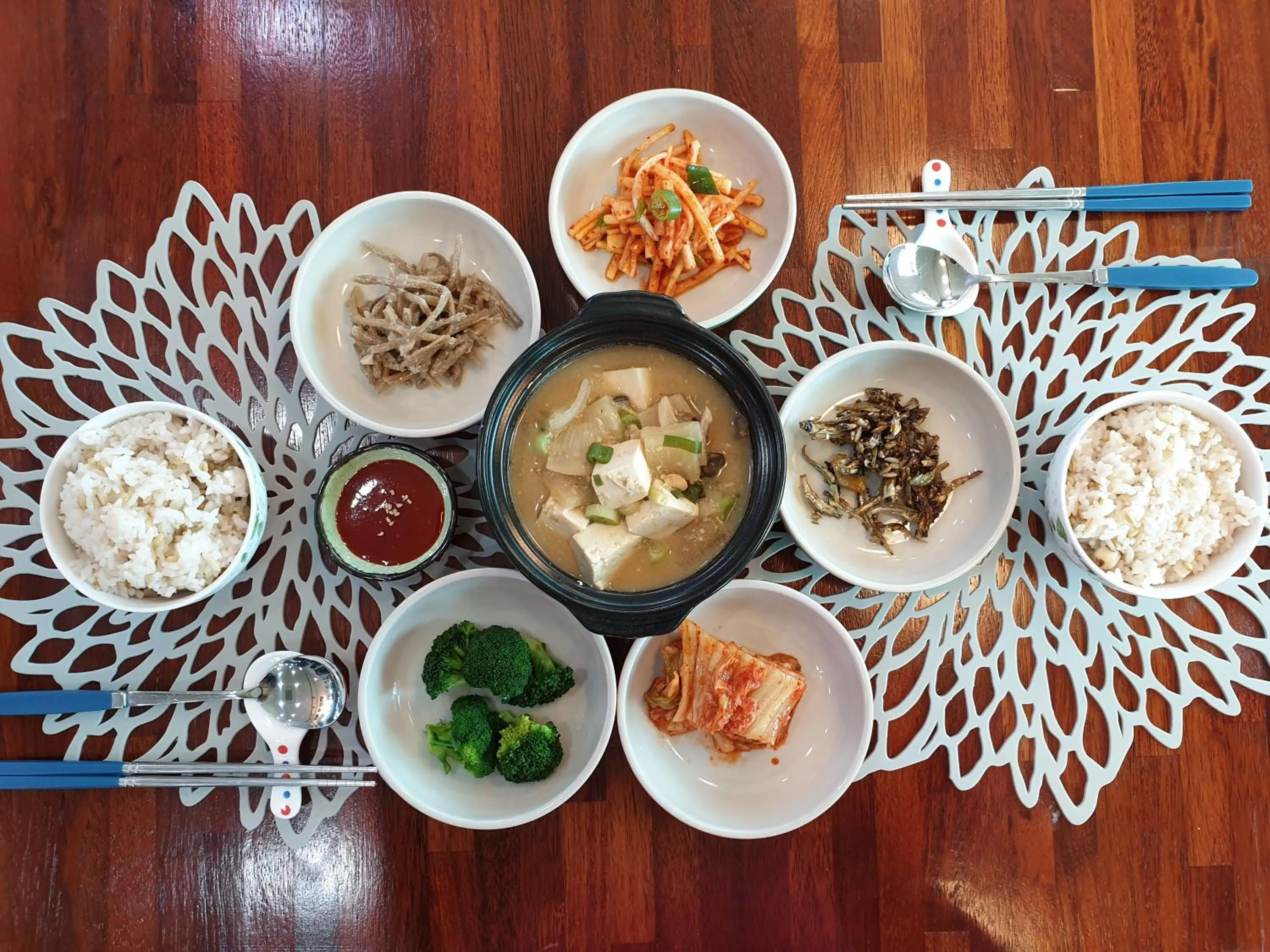 Food and drinks in Wind Jeju Cafe & Pension