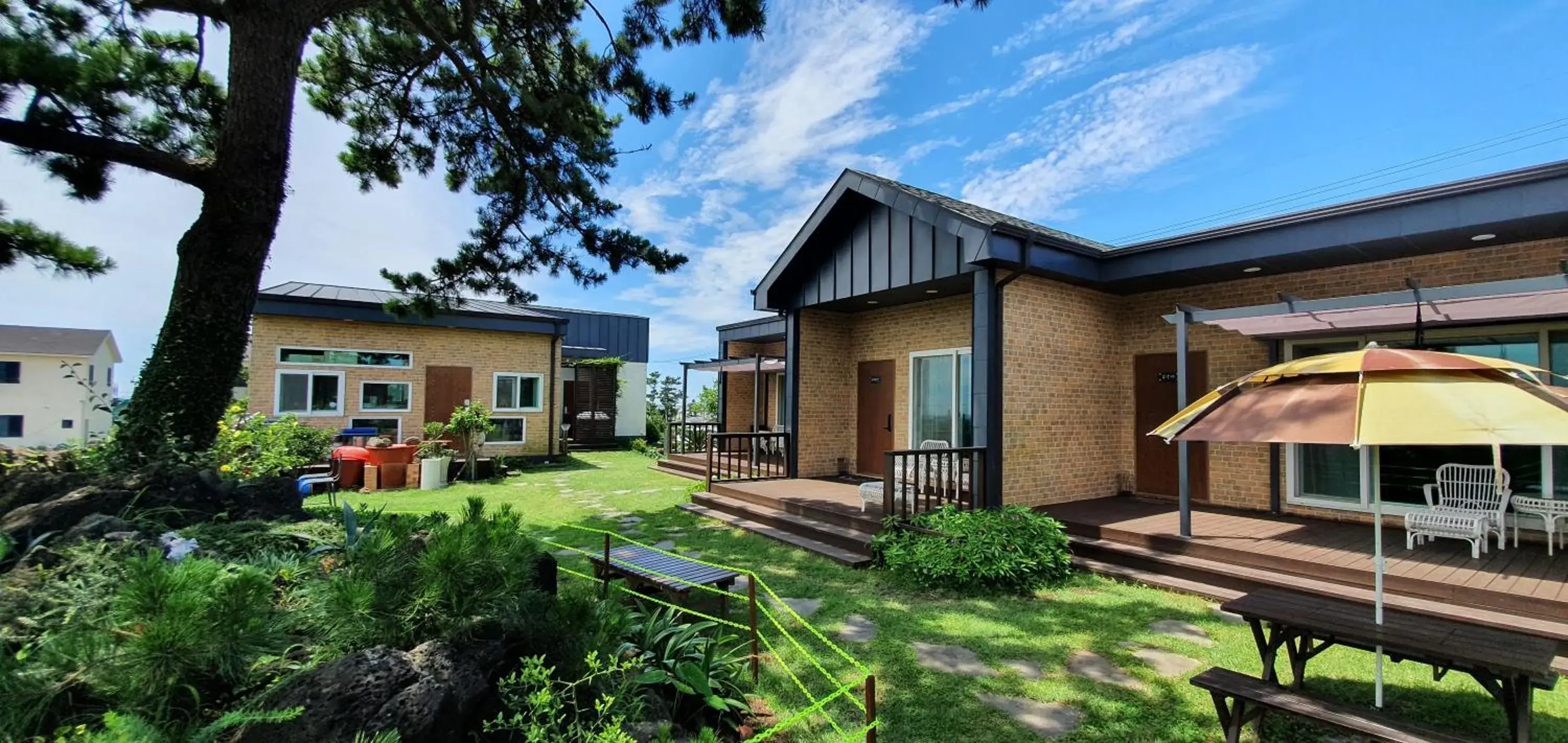 Wind Jeju Cafe & Pension Wind Jeju Cafe & Pension