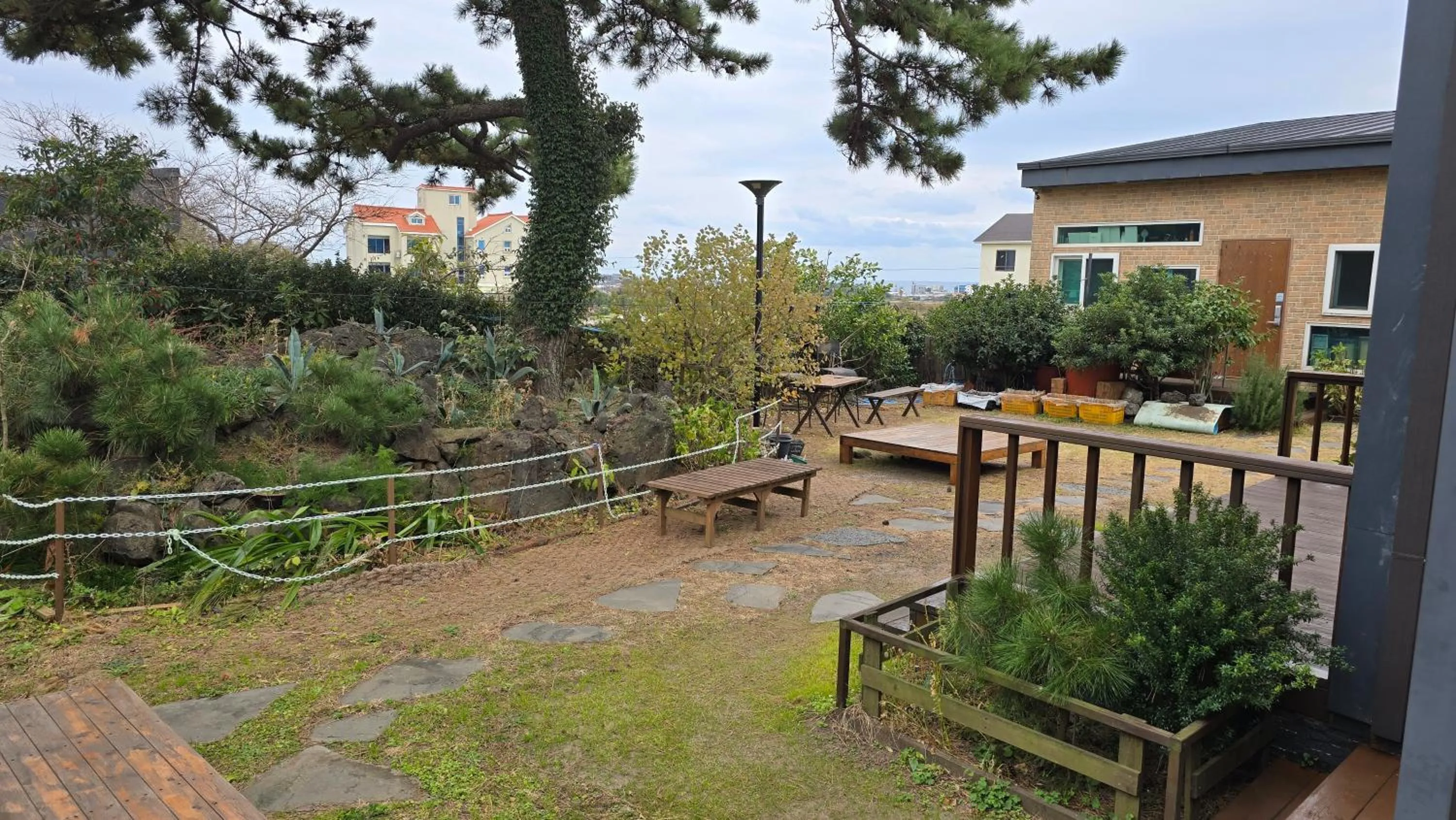 Wind Jeju Cafe & Pension