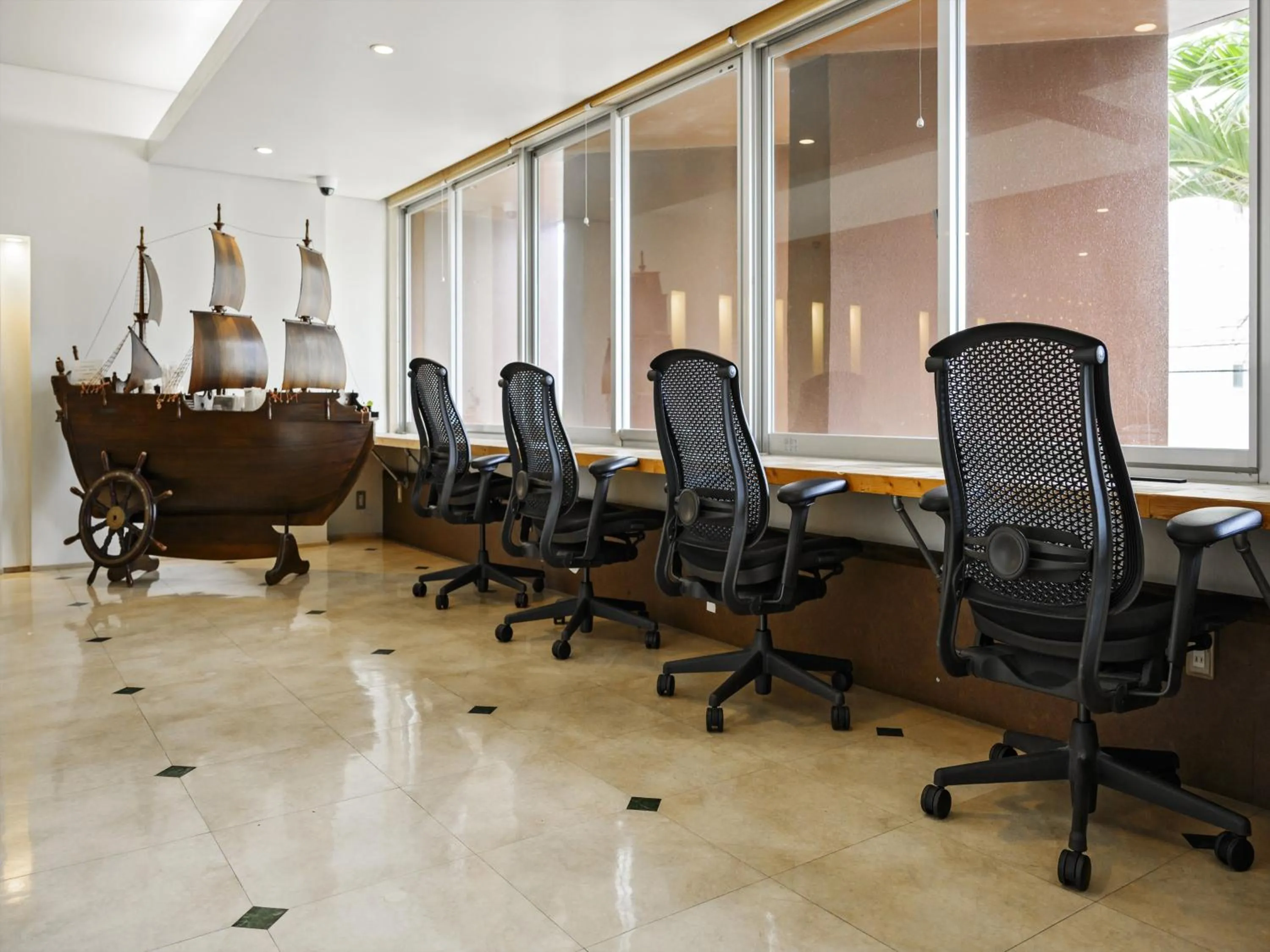 Business facilities in Hotel Sunset Terrace