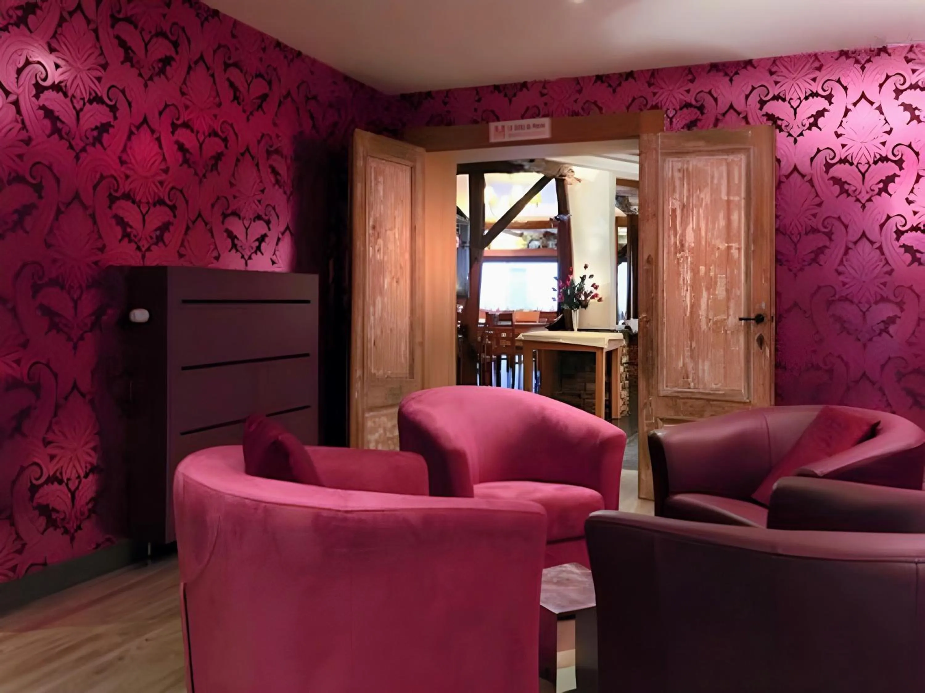 Lobby or reception in Hotel Myrtilles