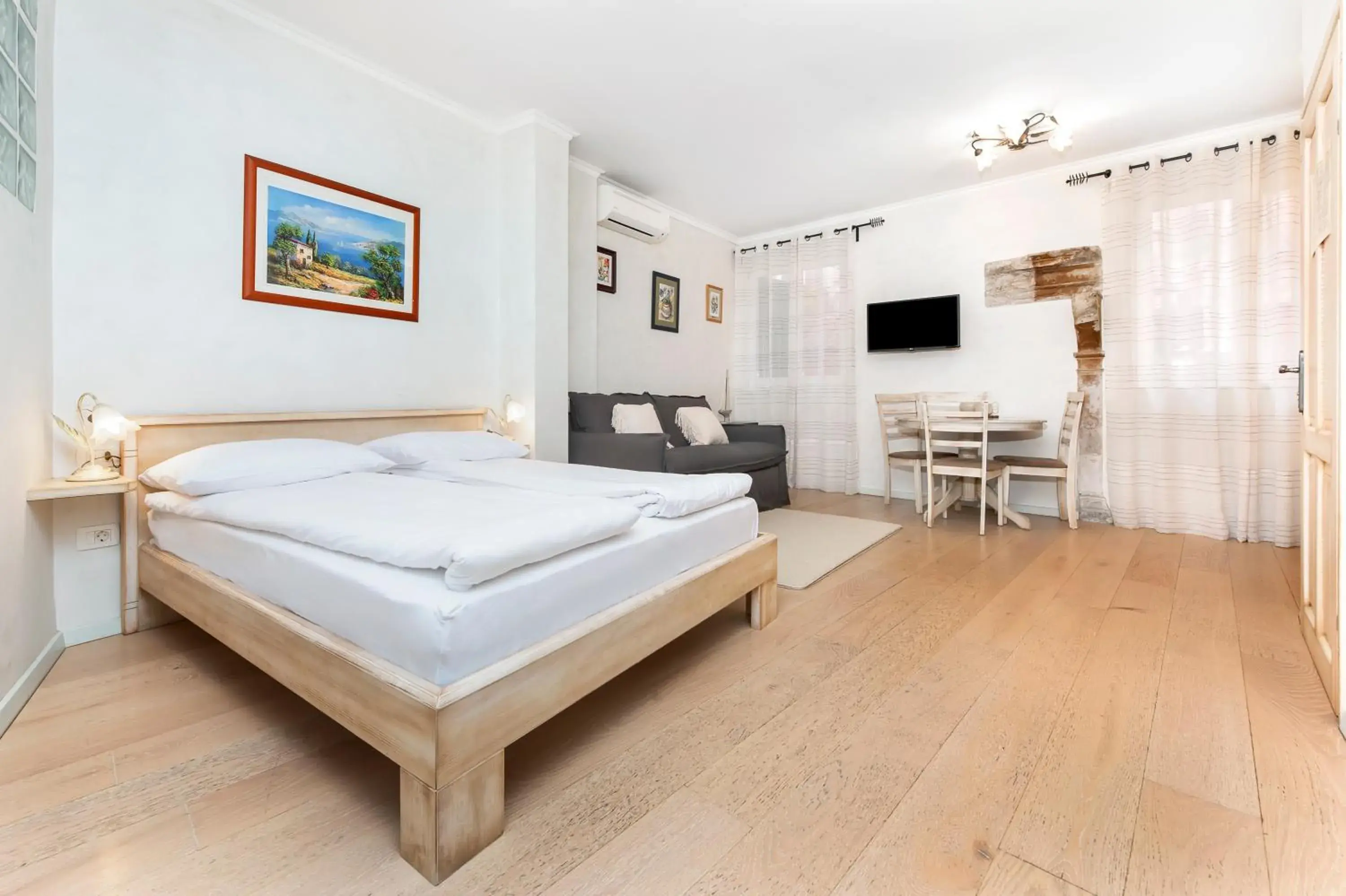 Deluxe Double Studio in Casa Matteotti Deluxe Double Studio in Casa Matteotti