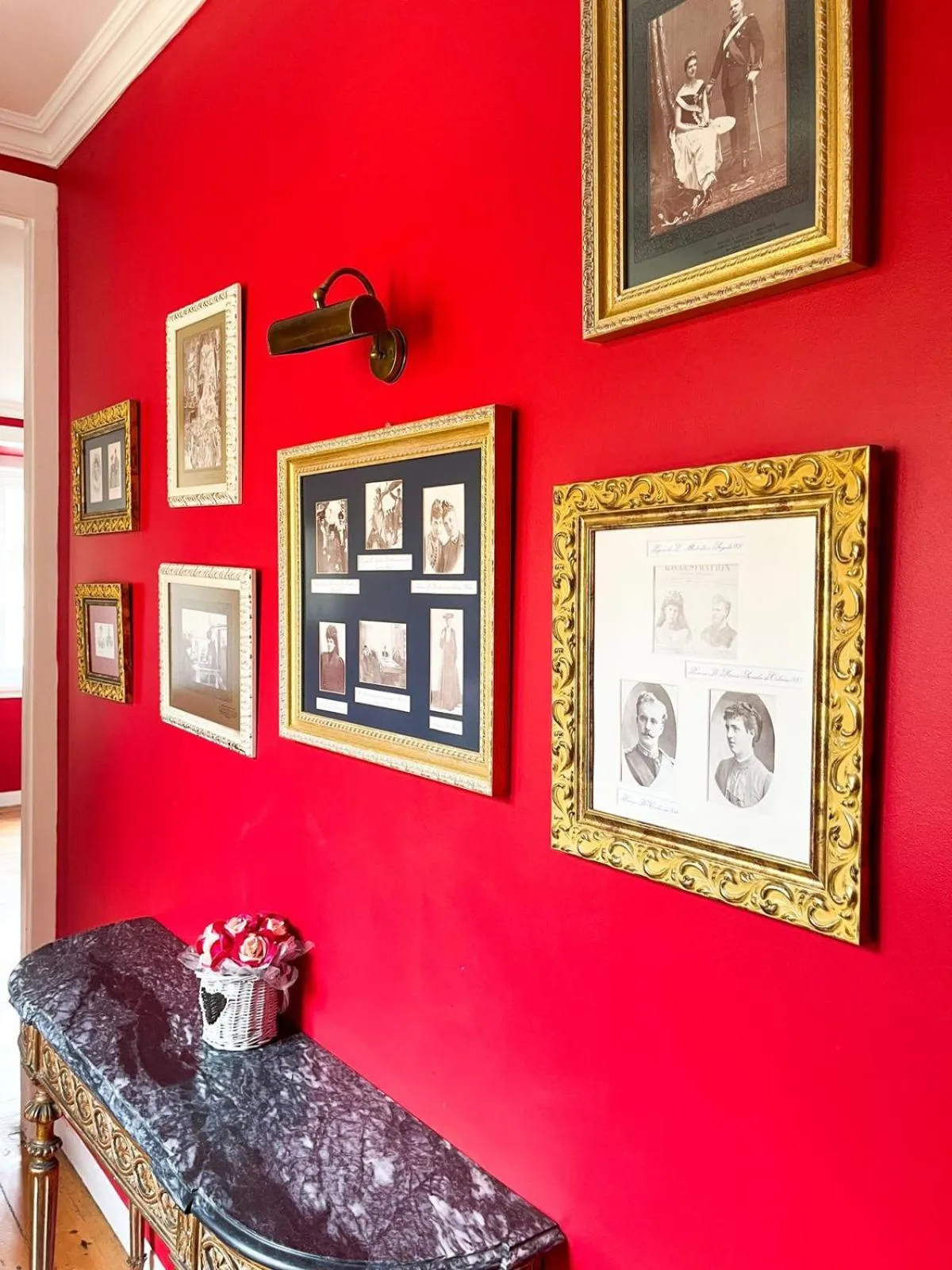 Decorative detail in Palácio de Sintra Boutique House