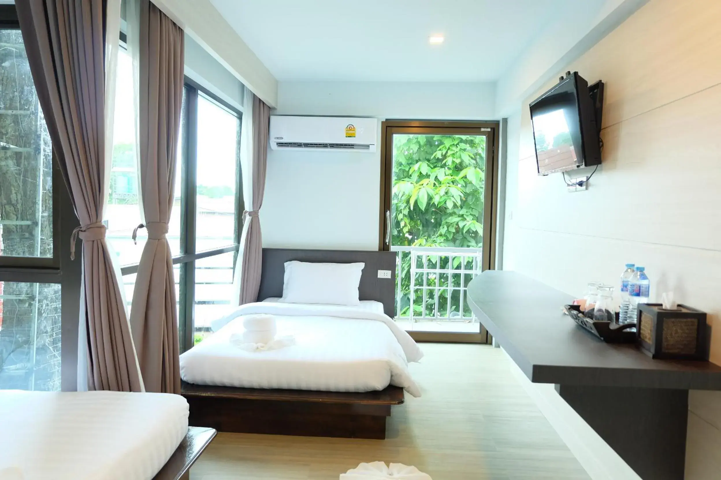 Photo of the whole room, Bed in A Plus Deluxe Hotel Photo of the whole room, Bed in A Plus Deluxe Hotel