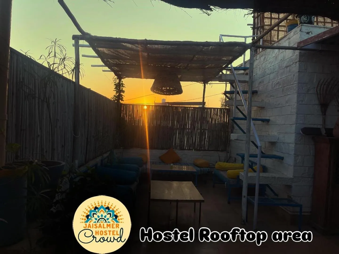 Restaurant/places to eat in Jaisalmer Hostel Crowd