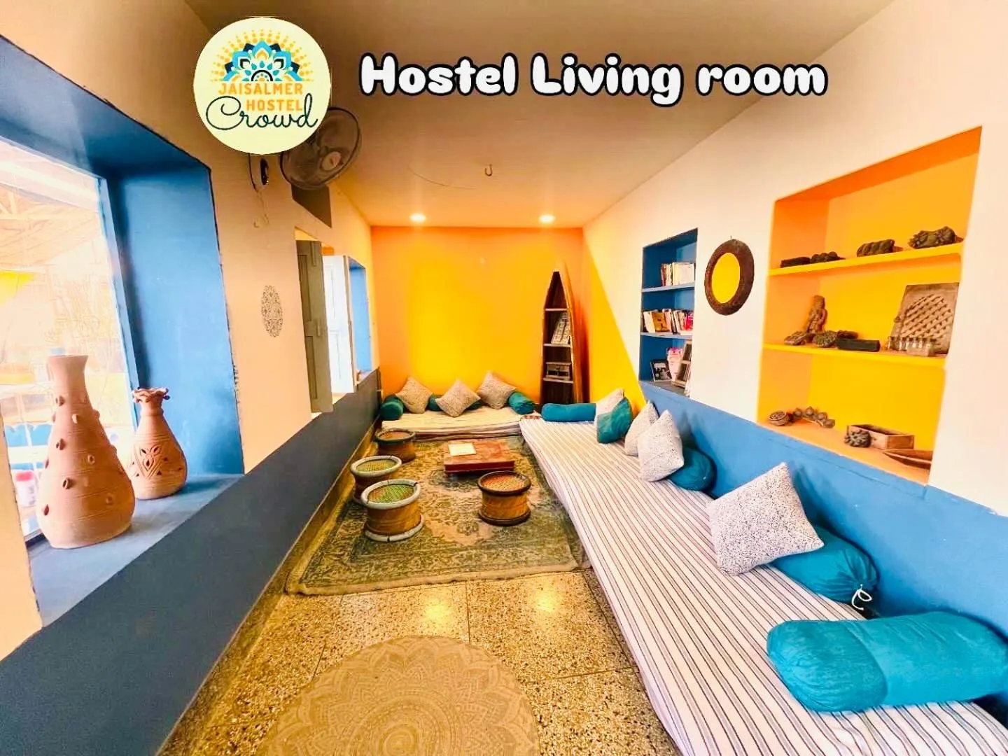 Living room in Jaisalmer Hostel Crowd