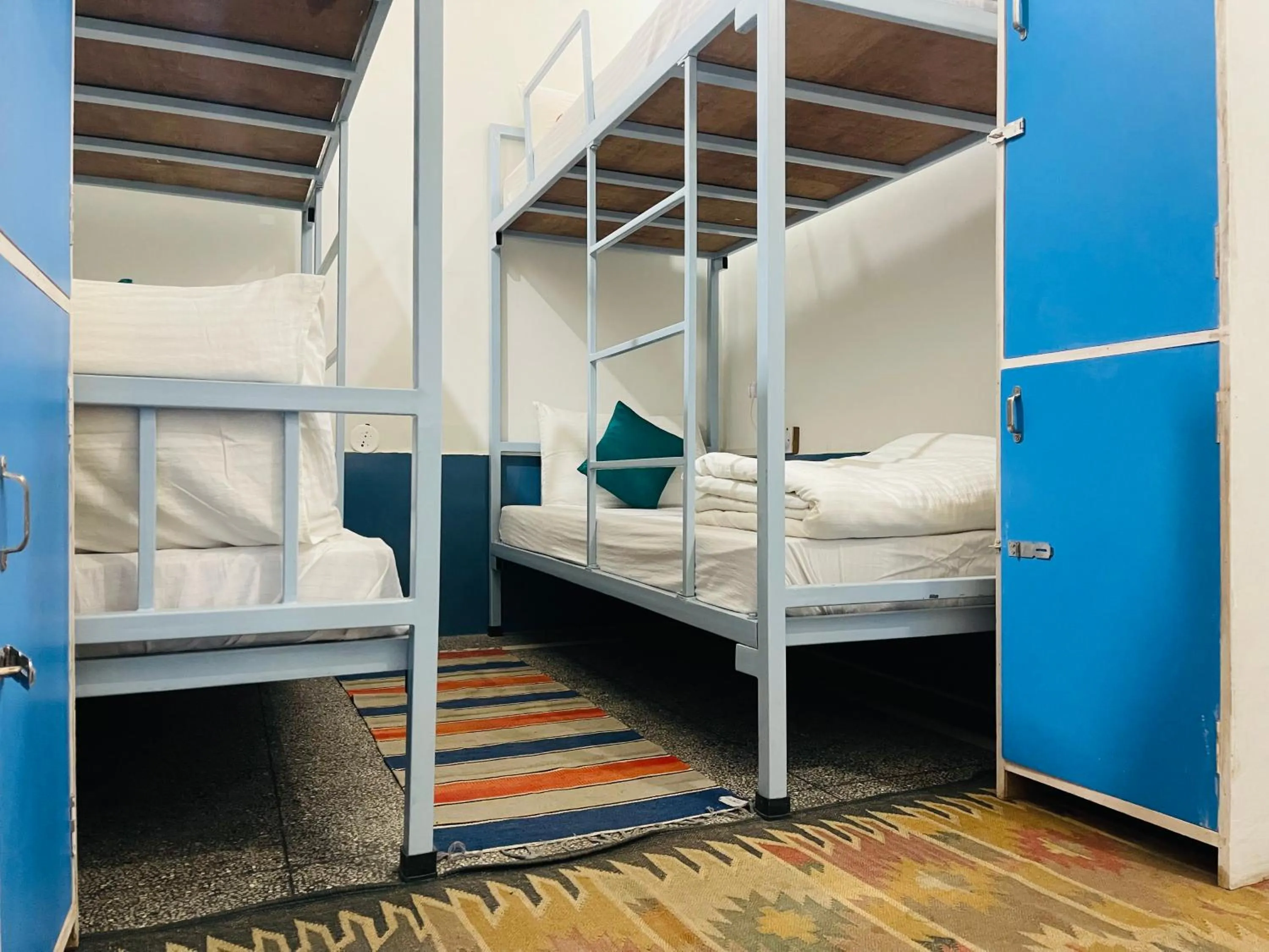 bunk bed, Bed in Jaisalmer Hostel Crowd