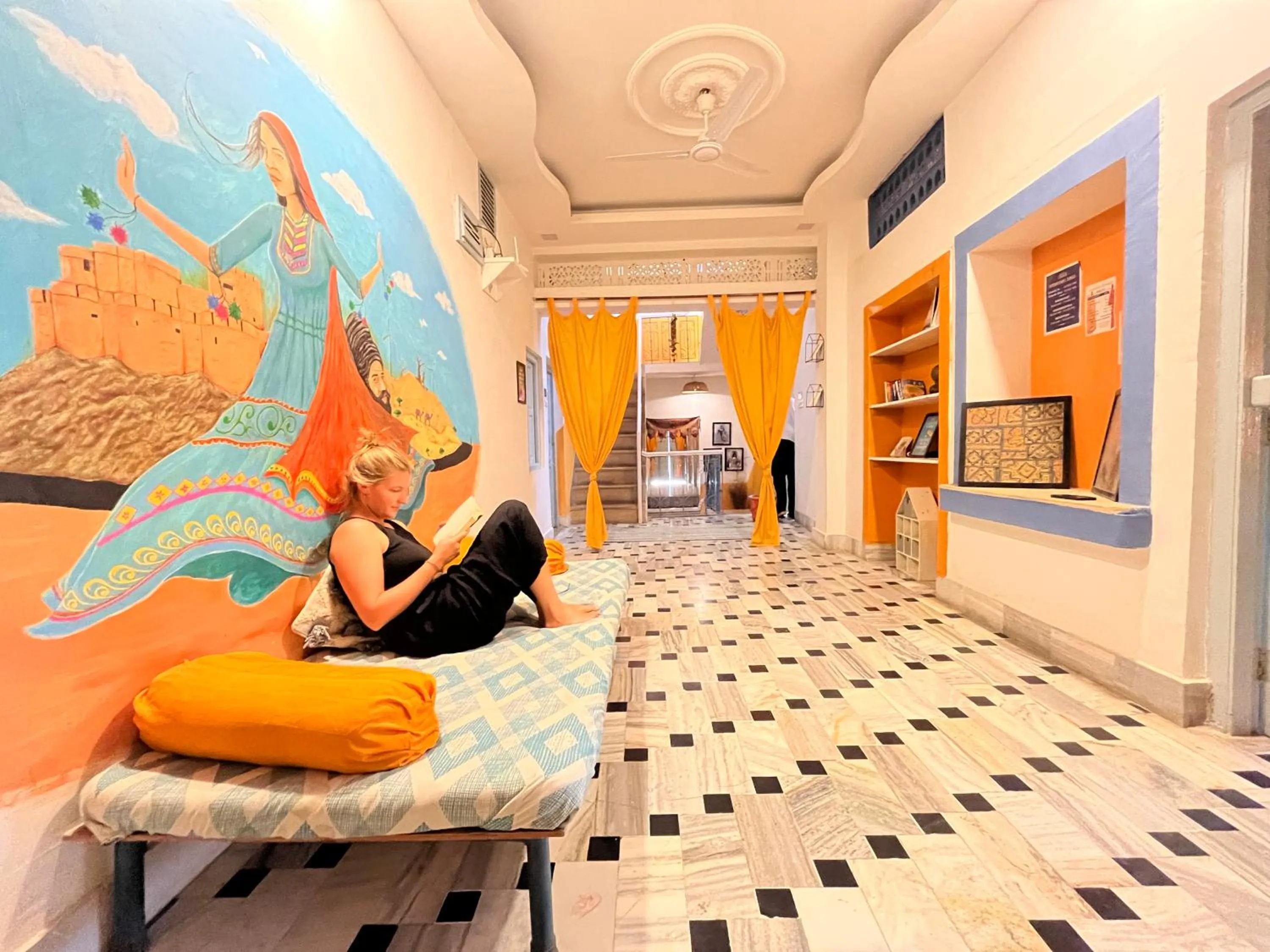 Lobby or reception in Jaisalmer Hostel Crowd