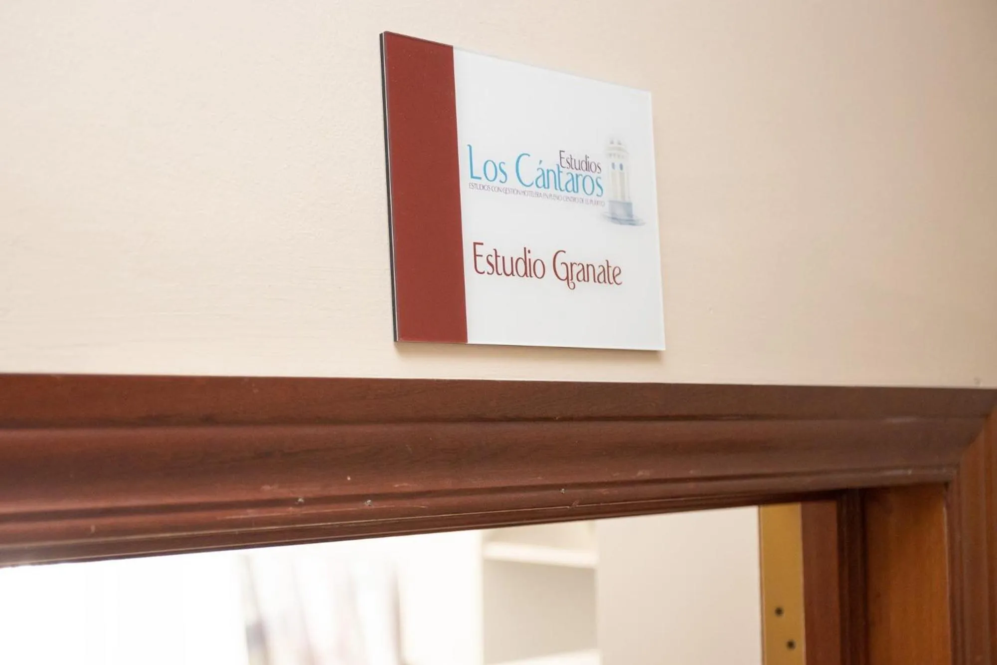 Apartamentos Los Cantaros