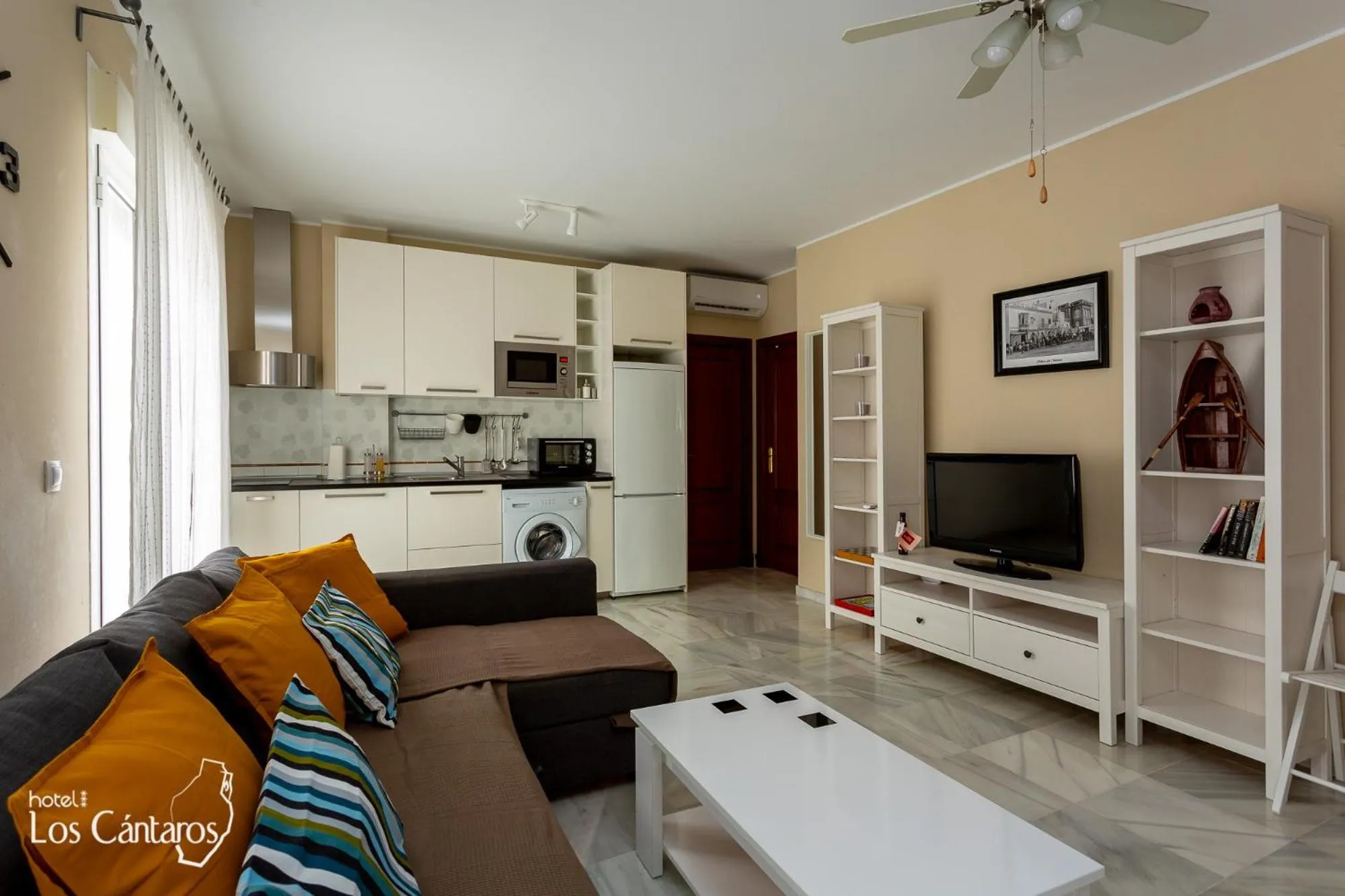 Living room in Apartamentos Los Cantaros