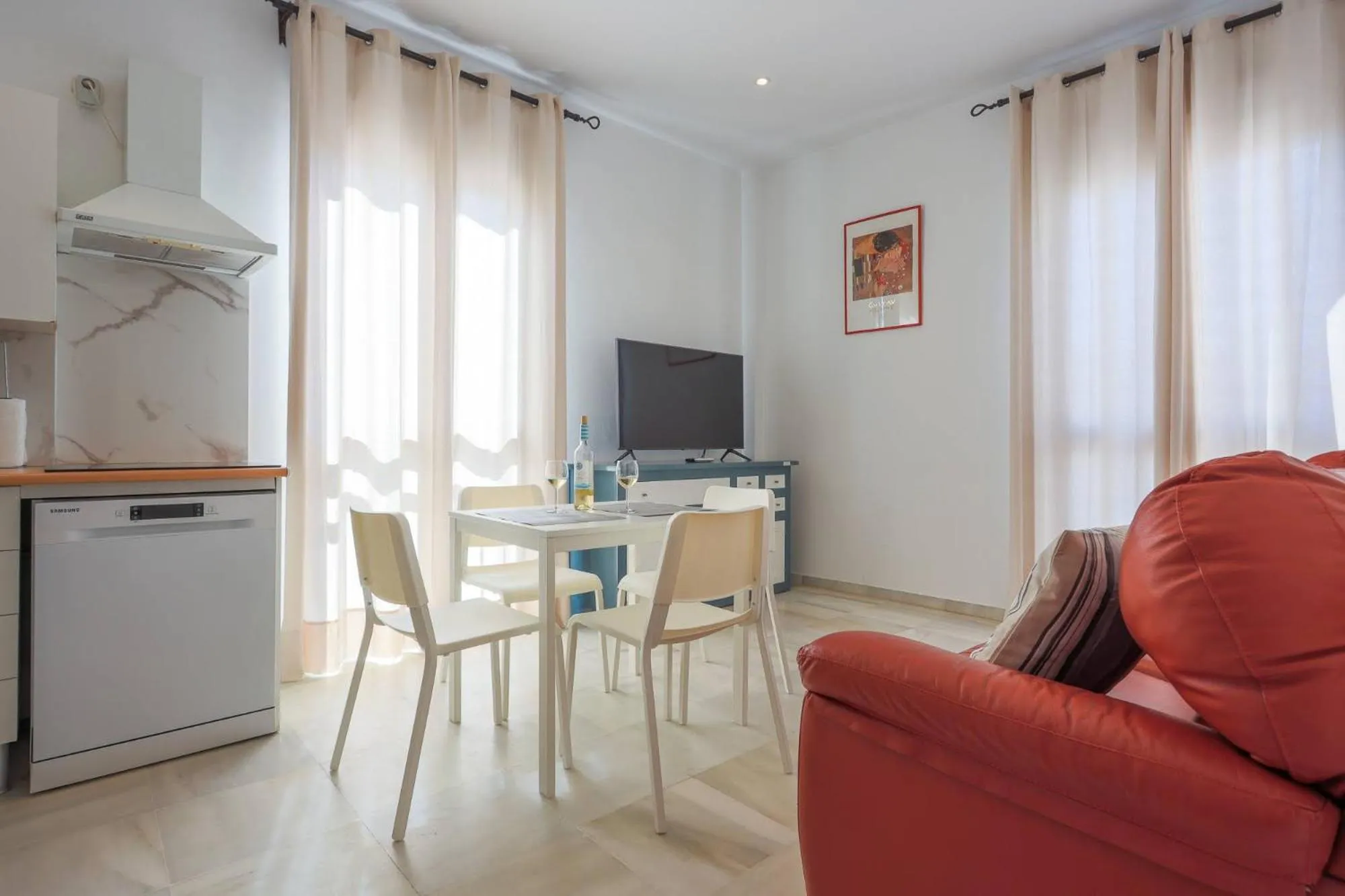 Apartamentos Los Cantaros