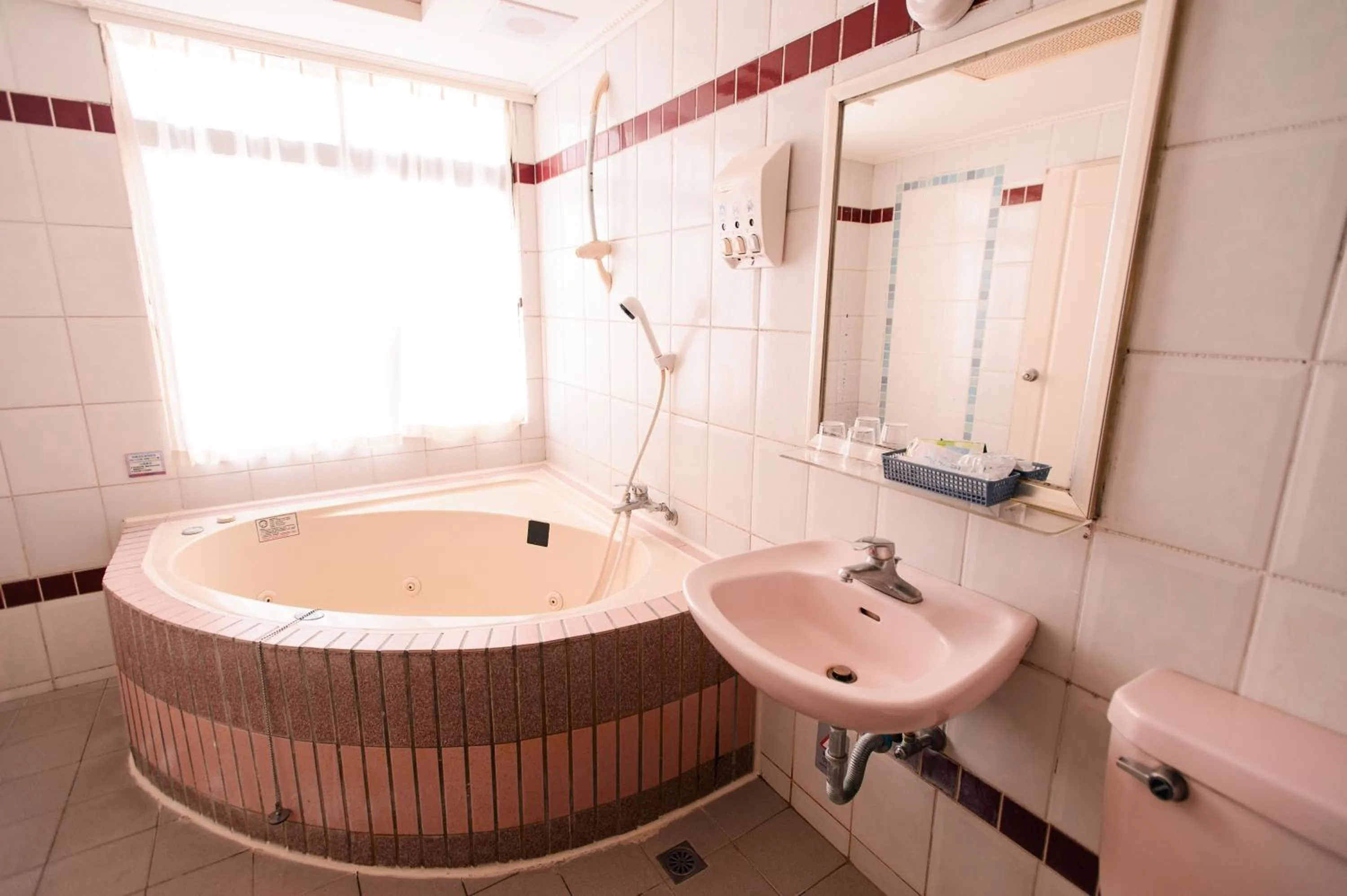 Bathroom in Beethoven Express Hotel