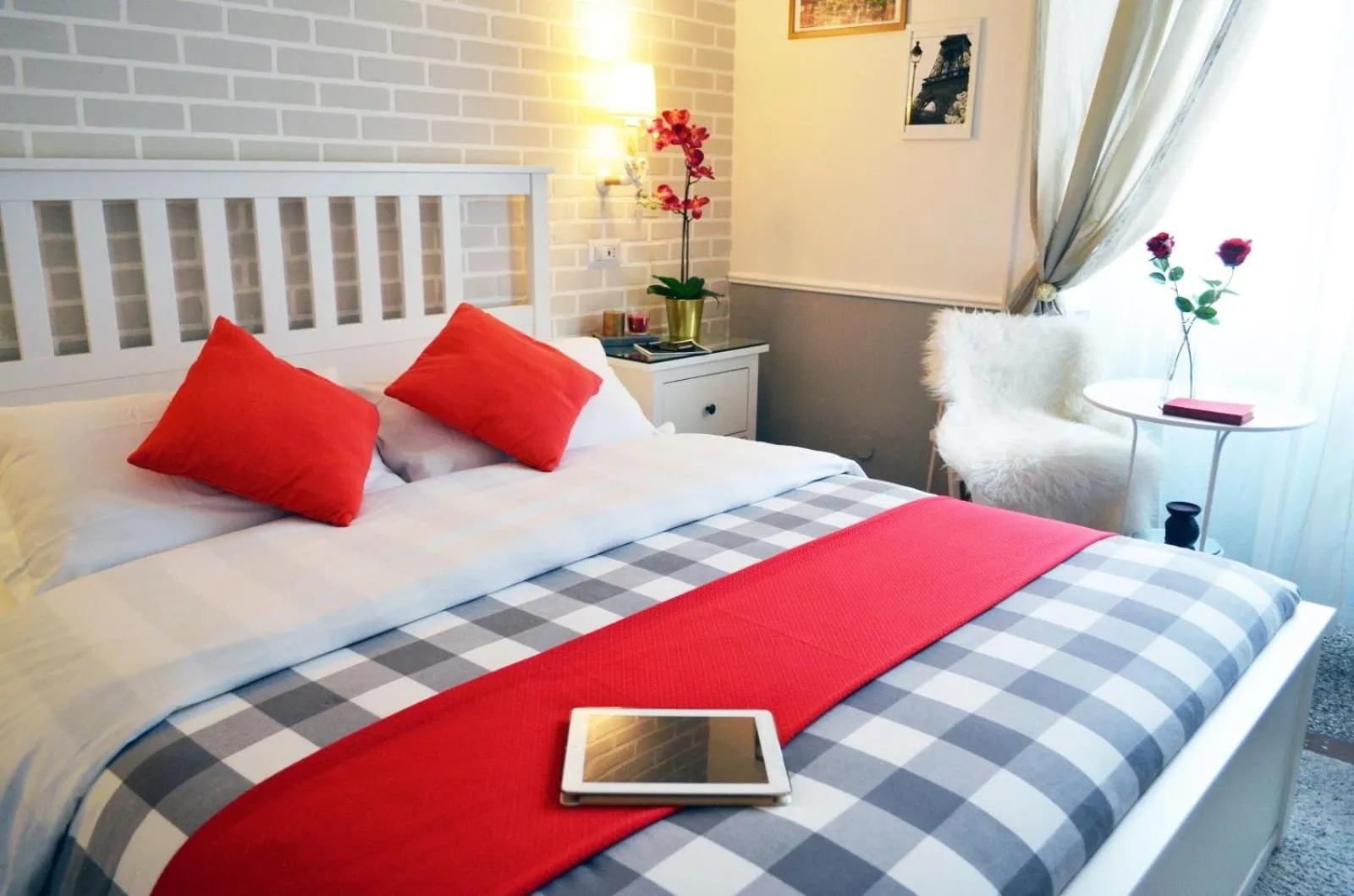 Bed in Moonlight Inn Guesthouse