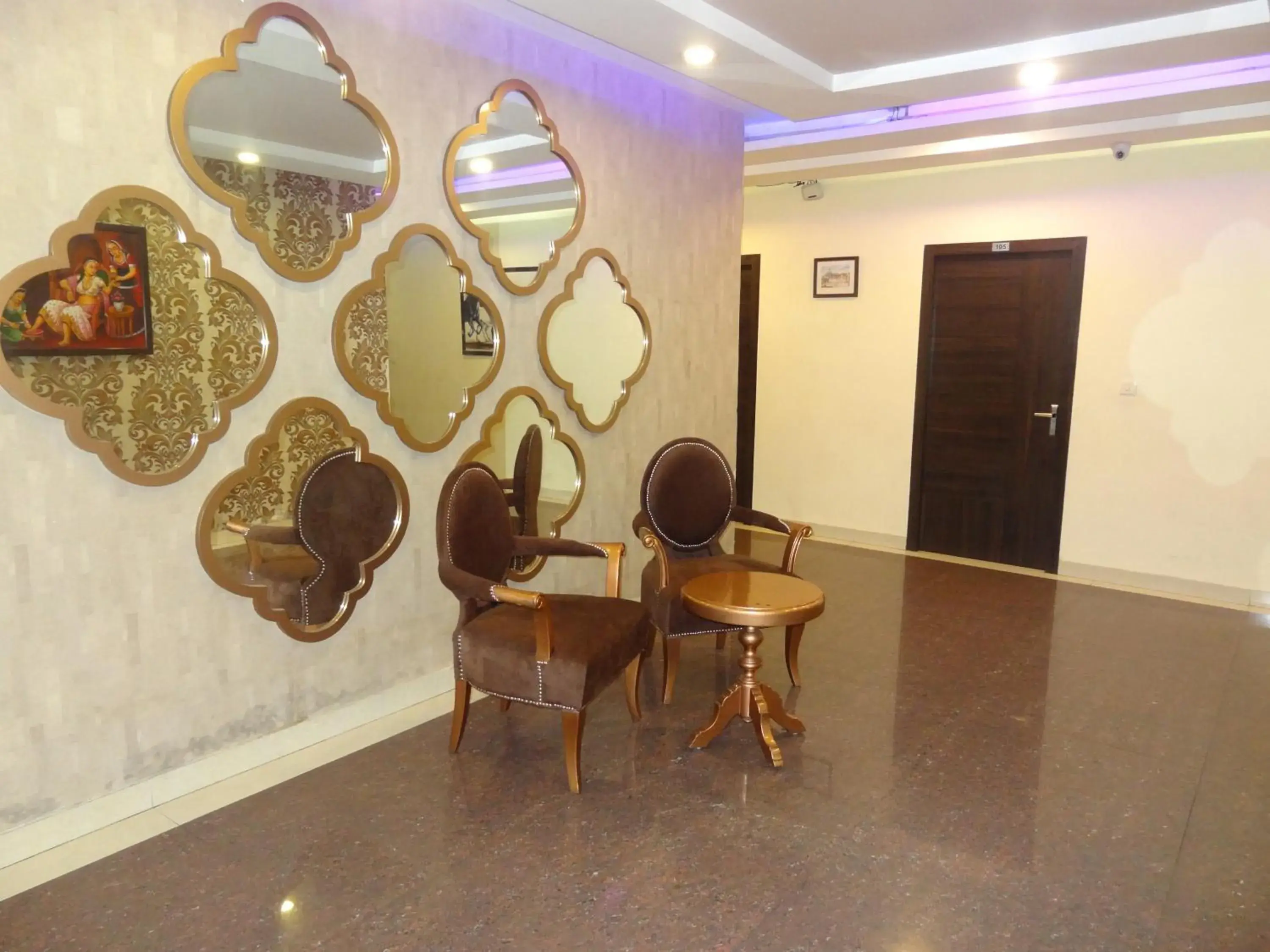 Restaurant/places to eat in JM Vistaraa Restaurant/places to eat in JM Vistaraa