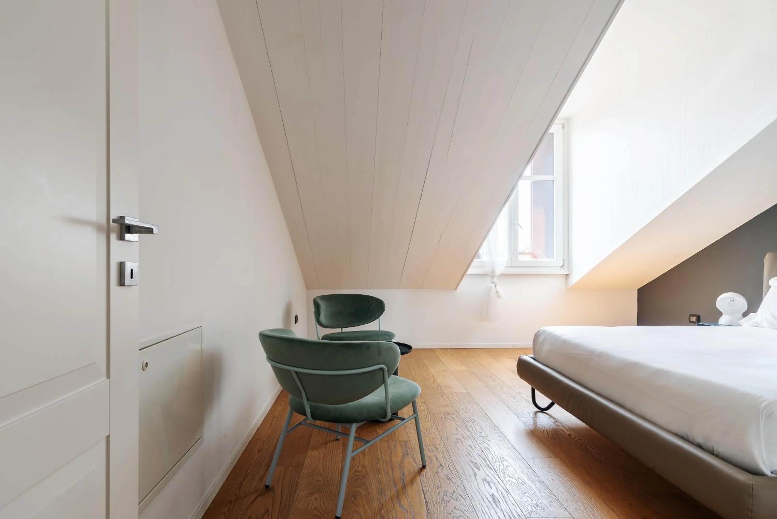 Bed in easyhomes - Brera Luxury Suites