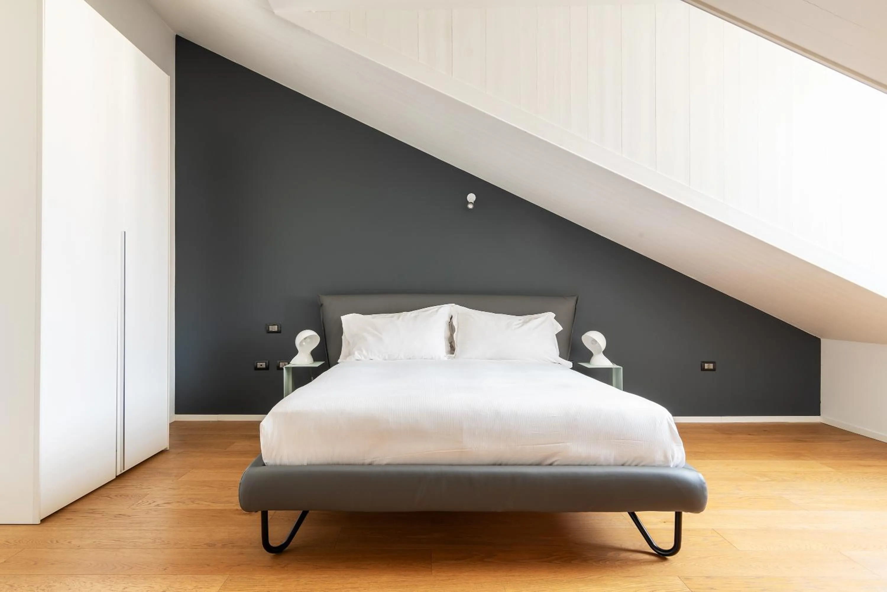 Bedroom, Bed in easyhomes - Brera Luxury Suites