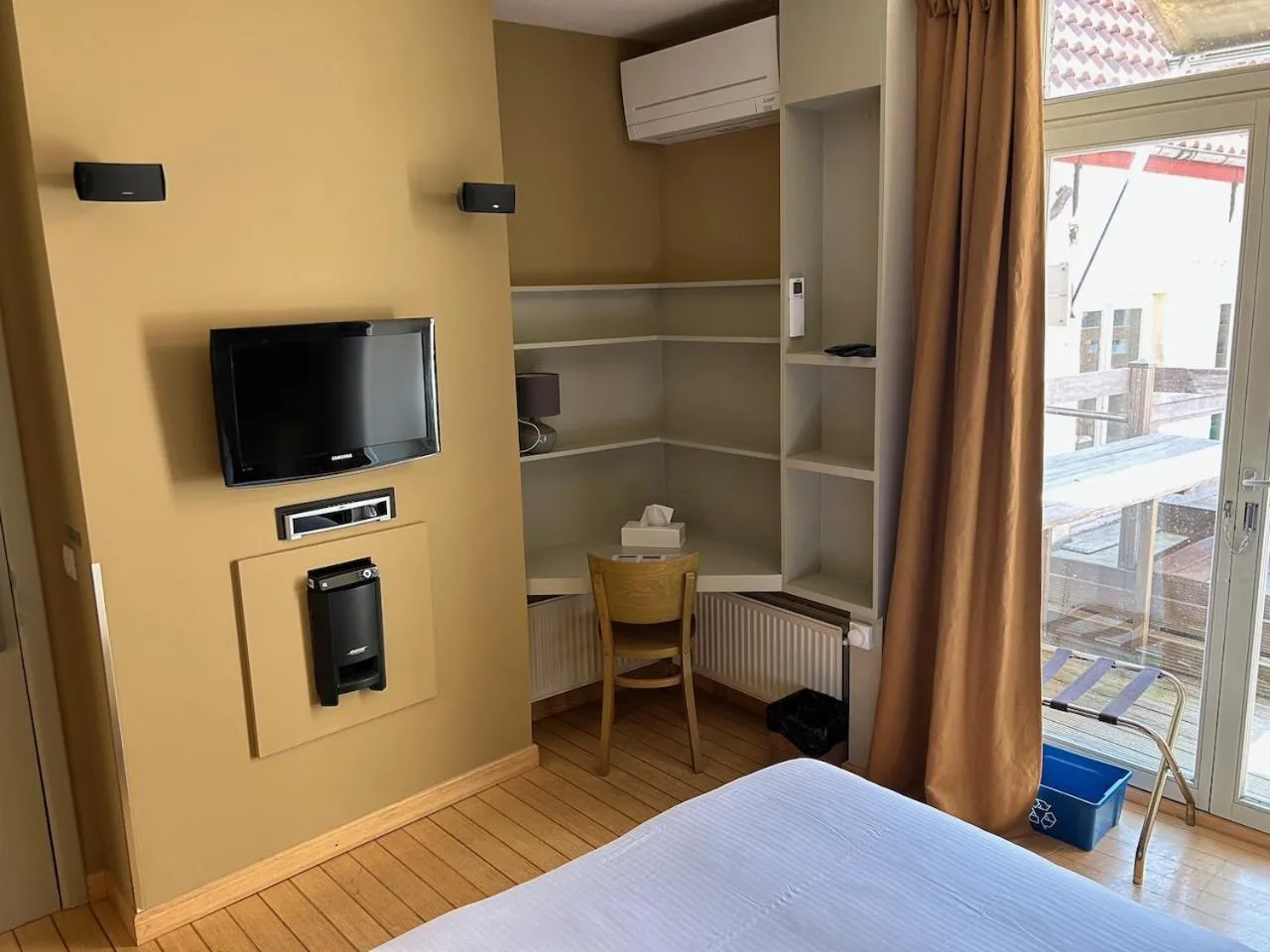 Bed in Hotel Salvators