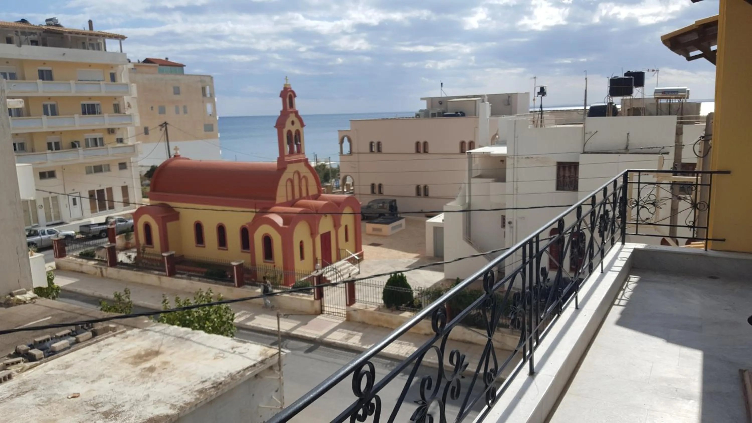 Nearby landmark in Varmy