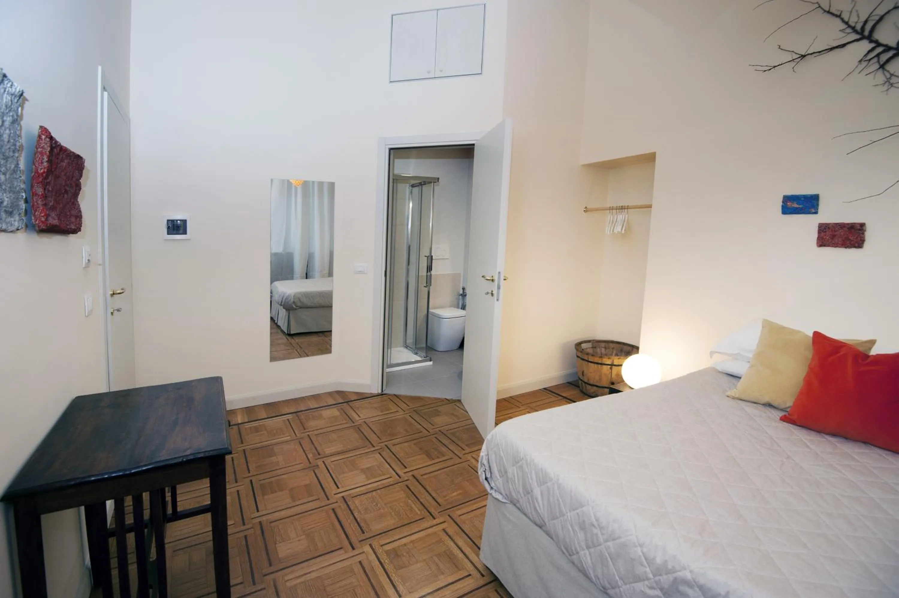 Photo of the whole room, Bed in B&B Torino Crocetta