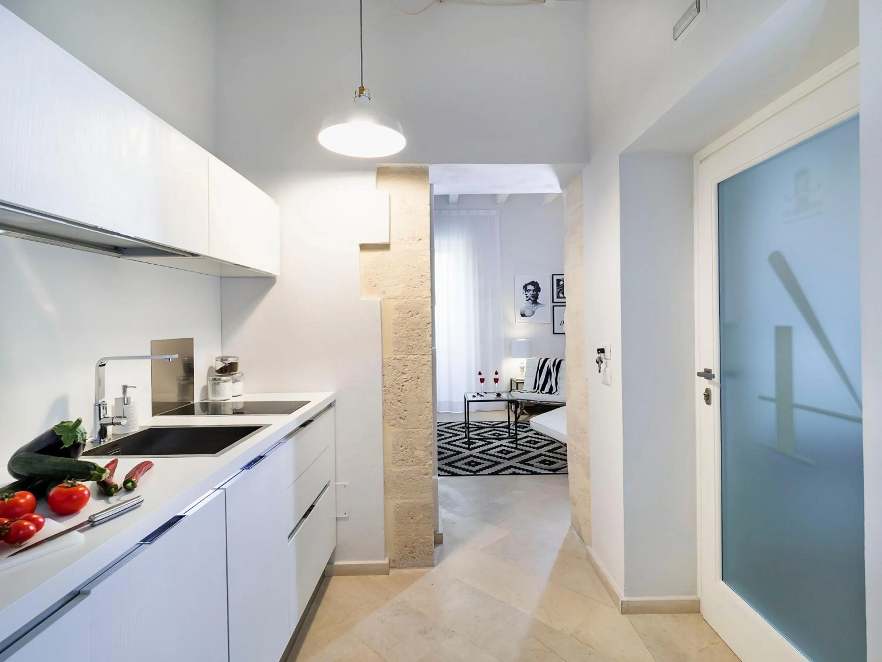 Kitchen or kitchenette in Re Federico Boutique Hotel