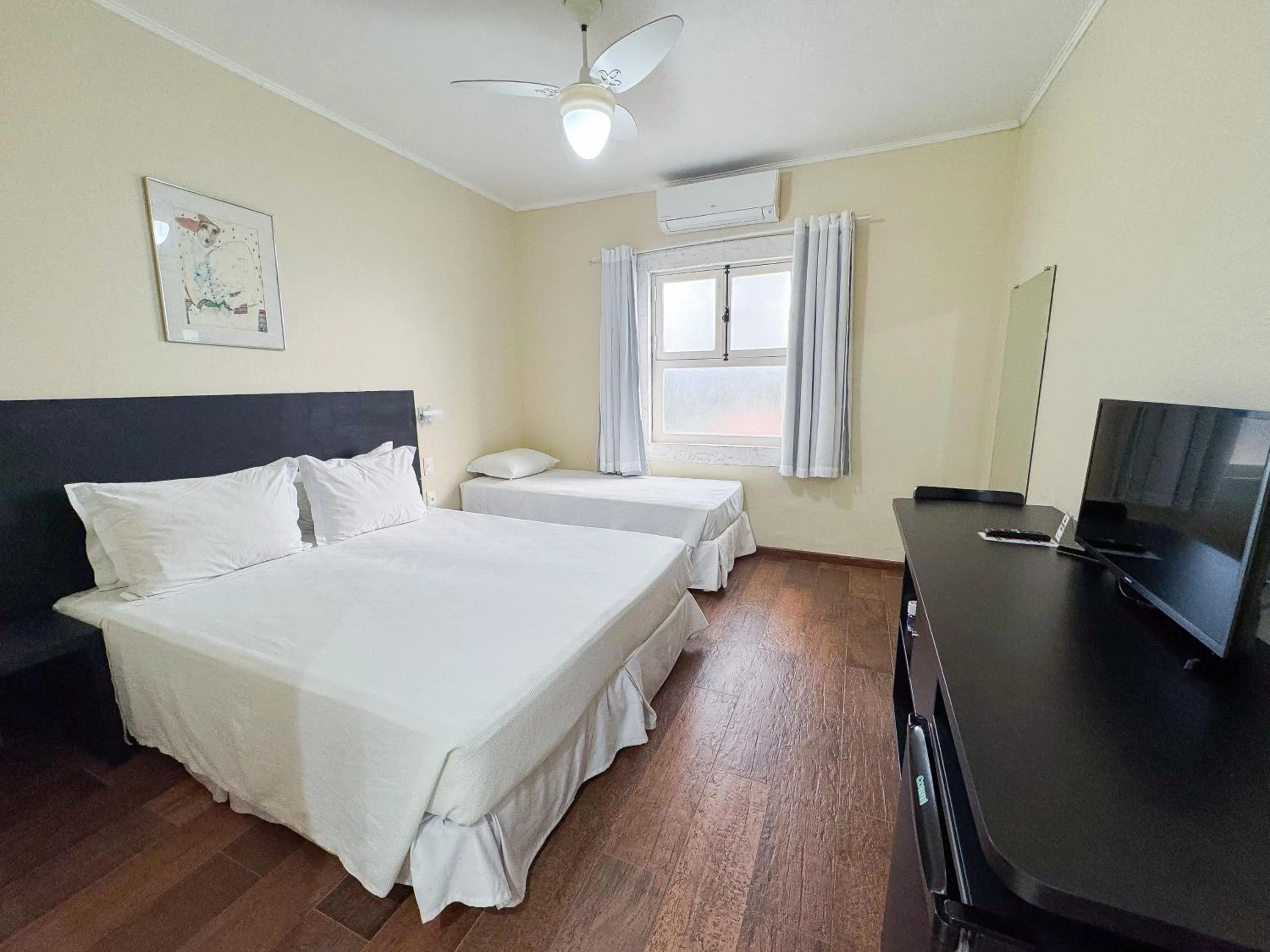 Bed in Hotel Fita Azul