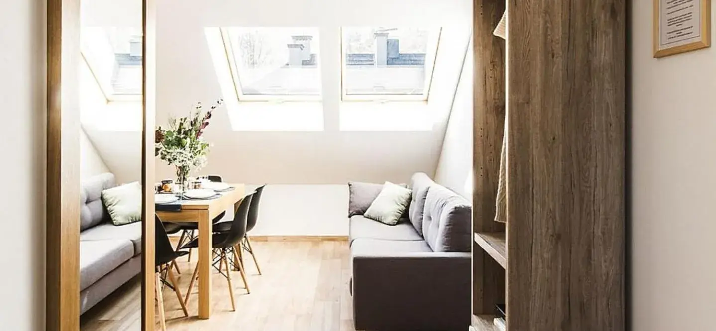 Deluxe Two-Bedroom Apartment with Balcony in the Attic in Apartamenty Forma Tatrica Deluxe Two-Bedroom Apartment with Balcony in the Attic in Apartamenty Forma Tatrica