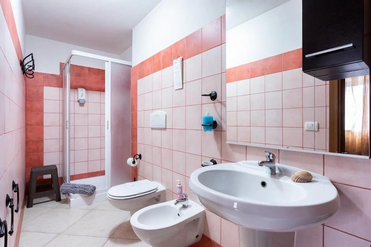 Shower in Affittacamere Shardana