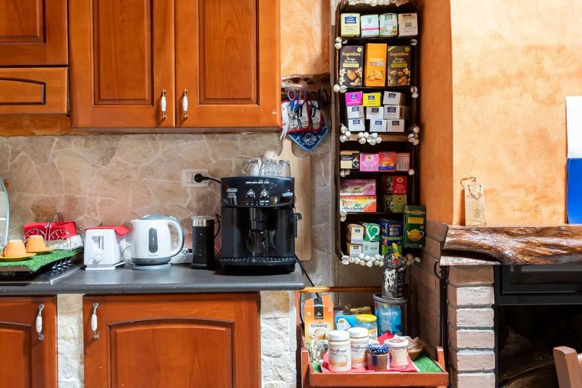 Food and drinks in Affittacamere Shardana