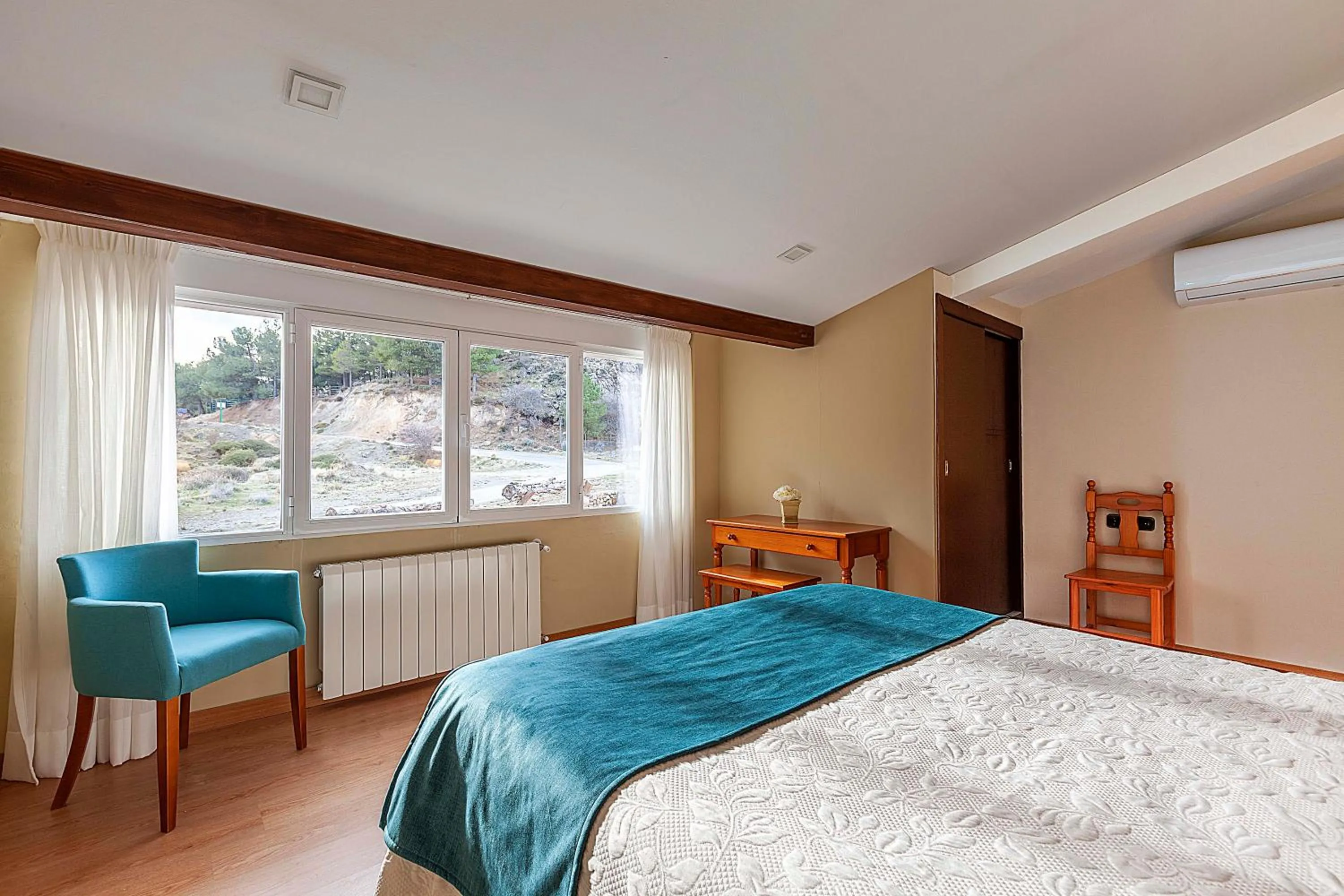 Bedroom in Hotel Sulayr