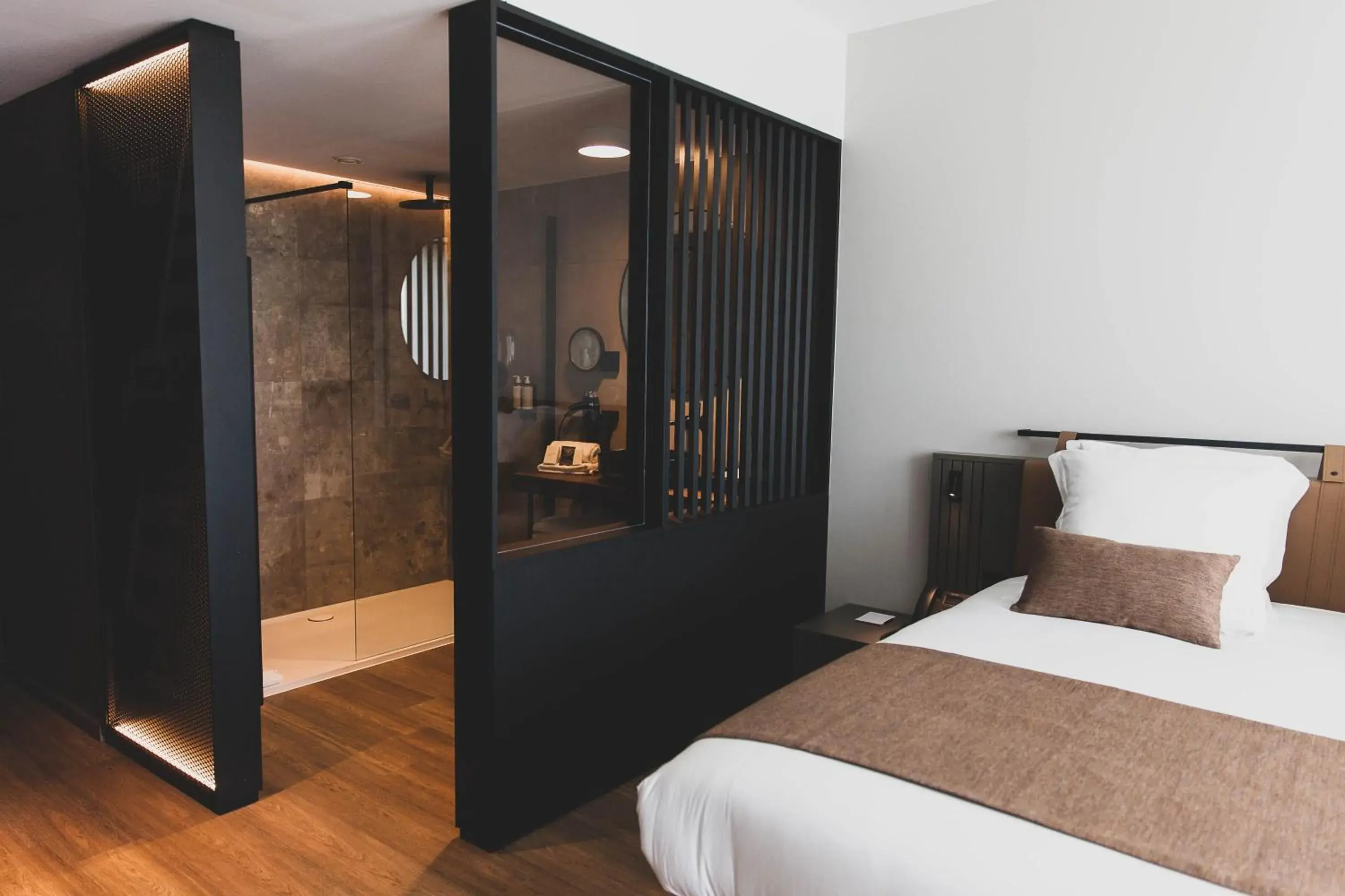 Superior King Room in Roannay - Francorchamps Superior King Room in Roannay - Francorchamps