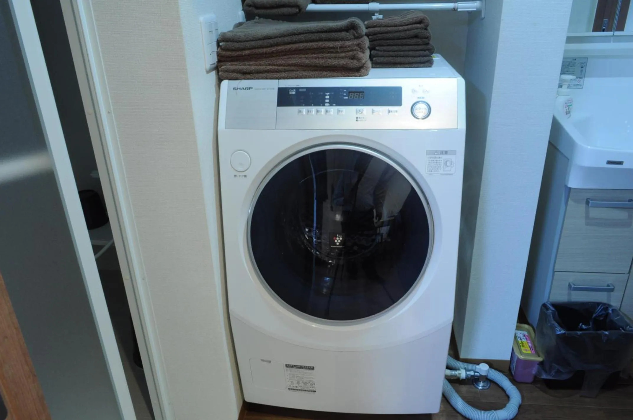 Other in Modern House Kamo River No.1