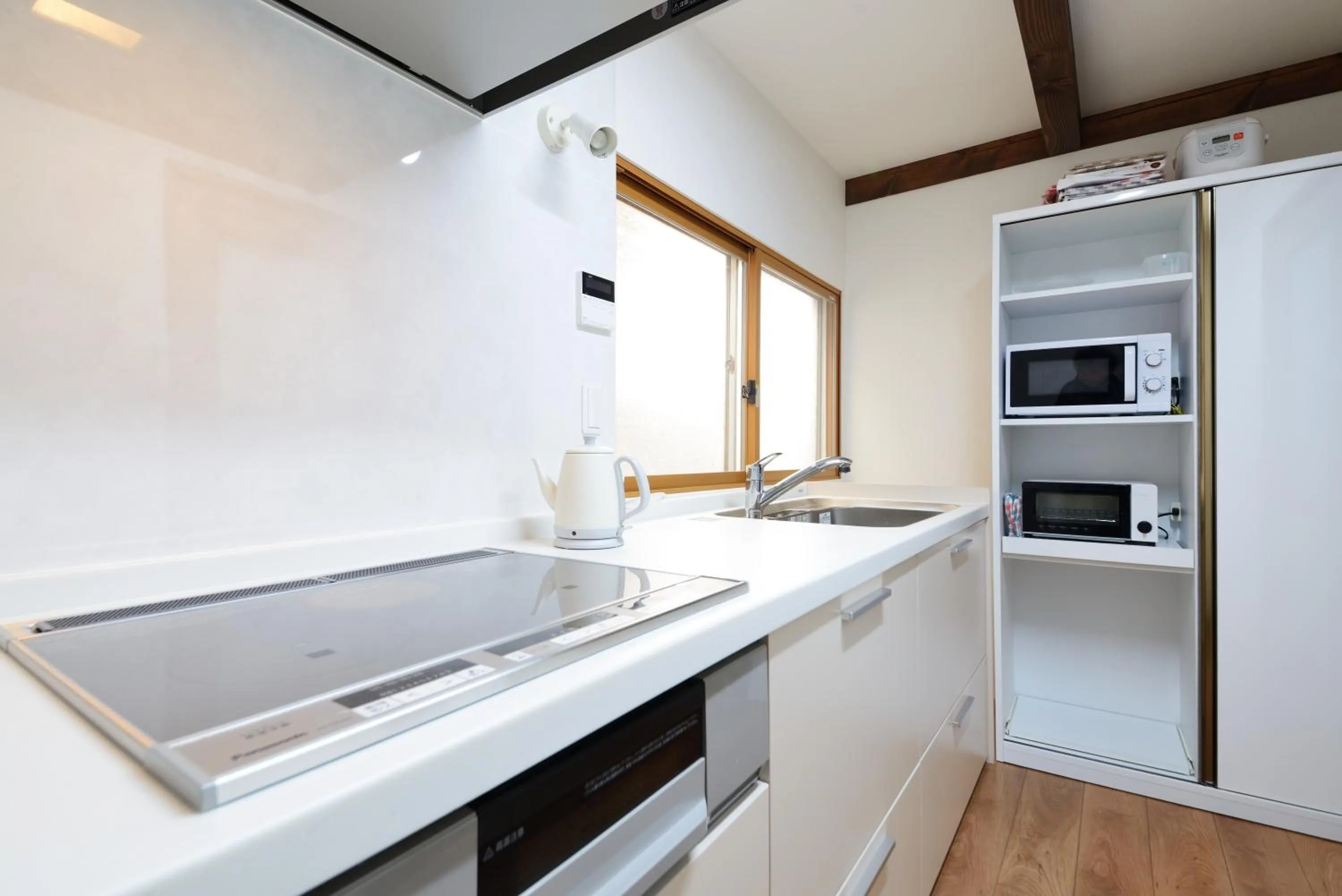 Kitchen or kitchenette in Modern House Kamo River No.1