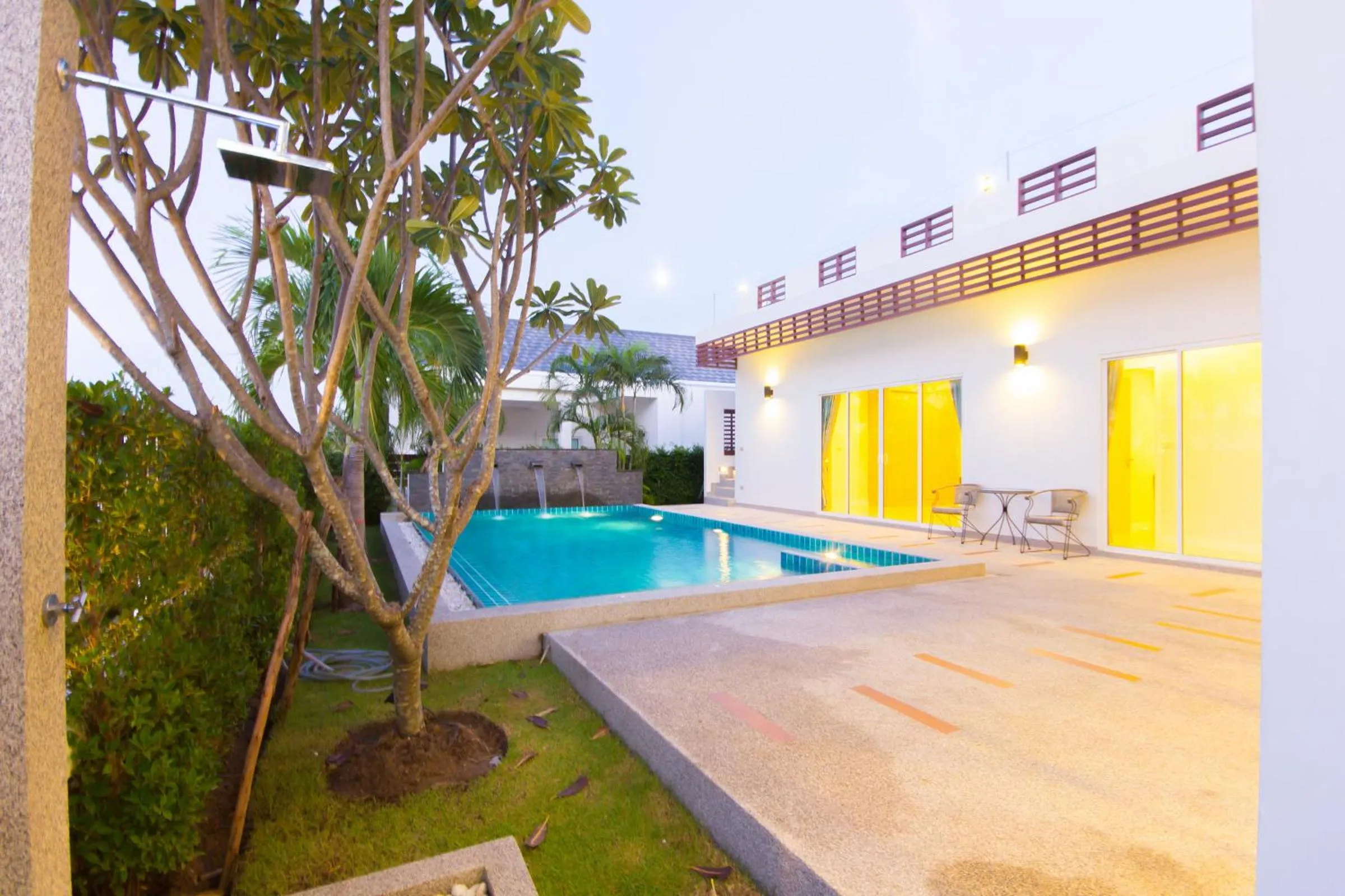 Swimming pool in Luxury House in Hua Hin