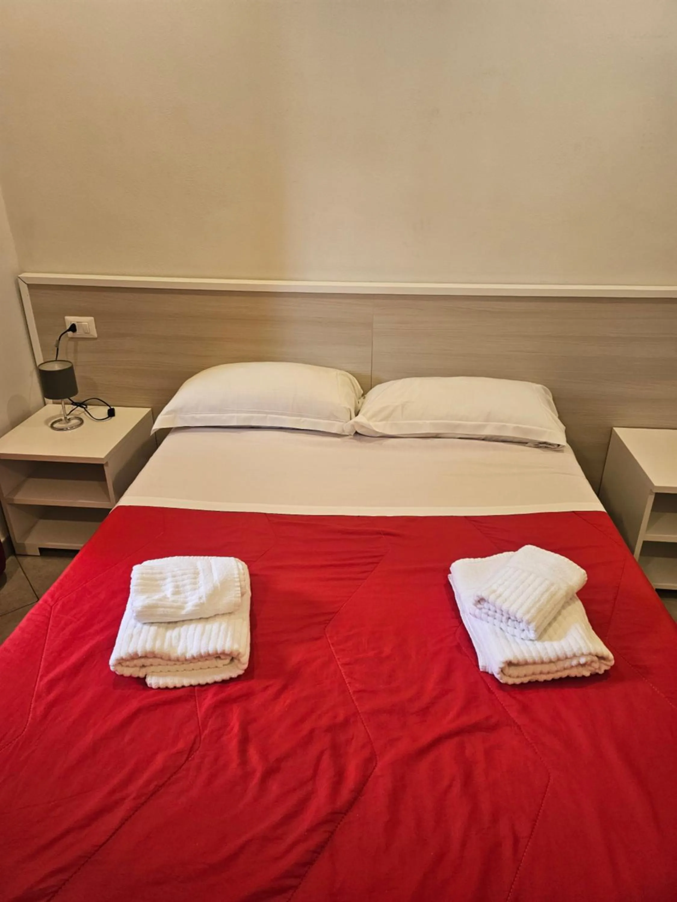 Bed in Wonderful Time Rome