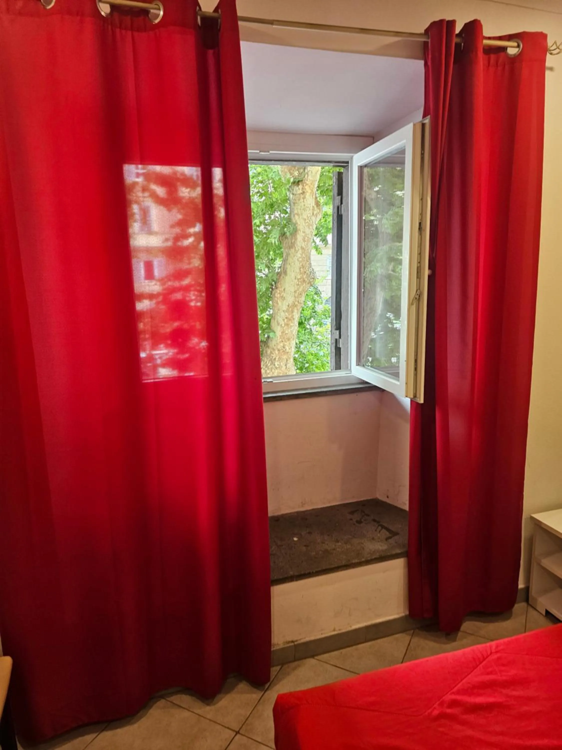 Bed in Wonderful Time Rome