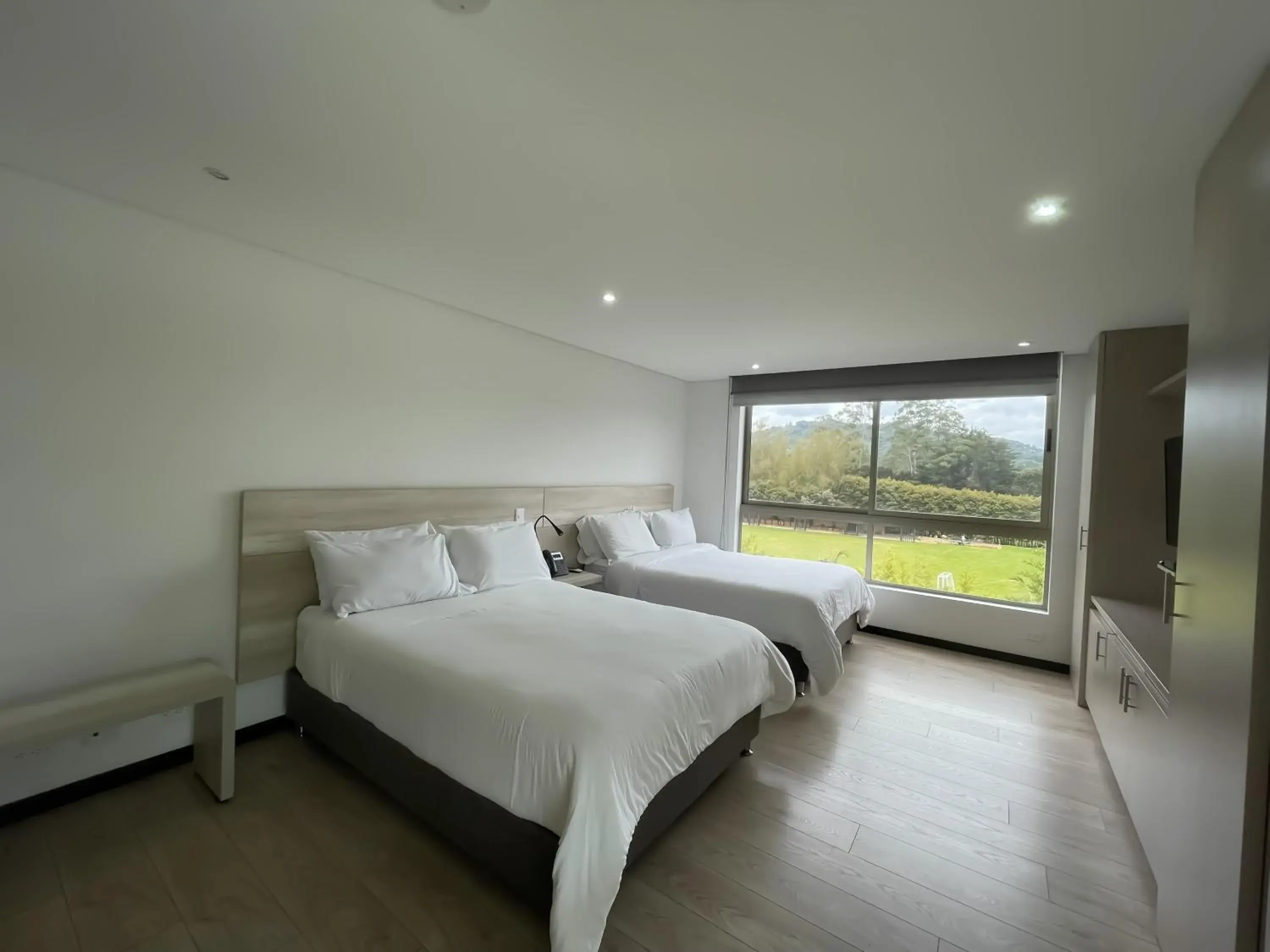 Bed in MG Hotels & Suites Bed in MG Hotels & Suites