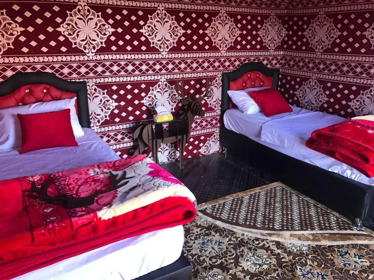 Family Tent with Shared Bathroom in Wadi Rum Quiet Village Camp Family Tent with Shared Bathroom in Wadi Rum Quiet Village Camp