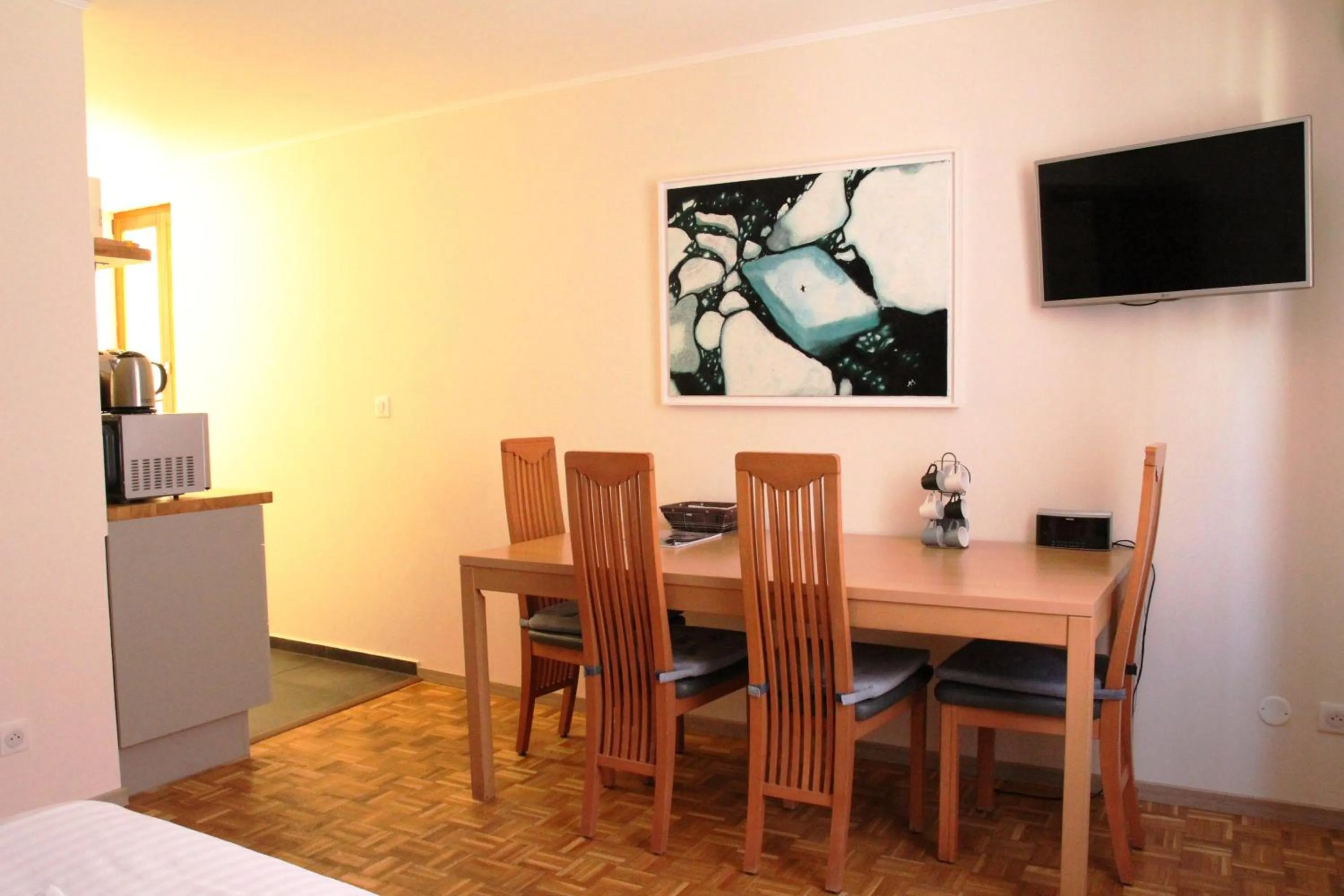 TV and multimedia in Laterale Residences Riquewihr