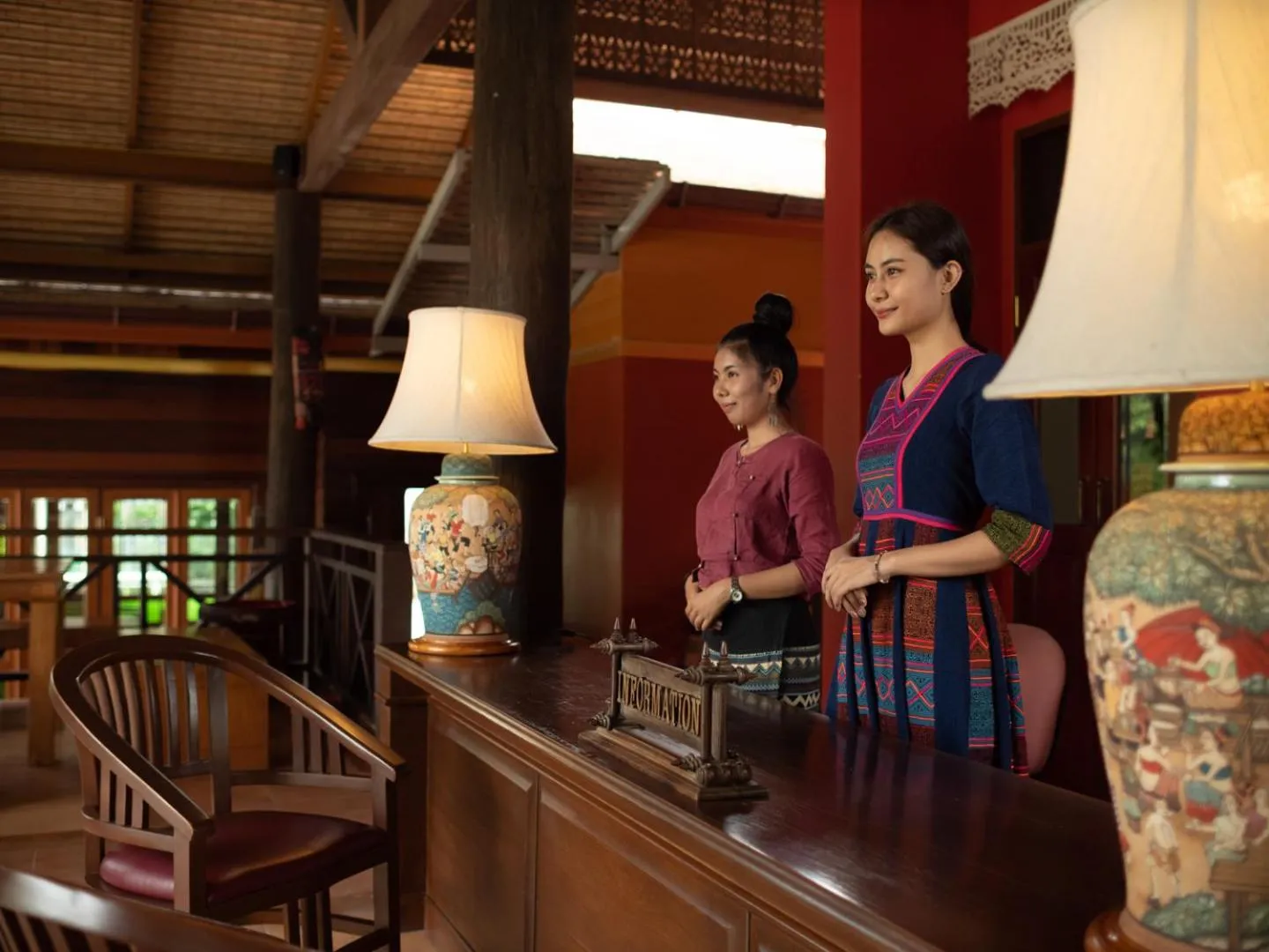 Lobby or reception, Staff in ViangNgam LanNa Villa Resort (SHA Extra Plus)