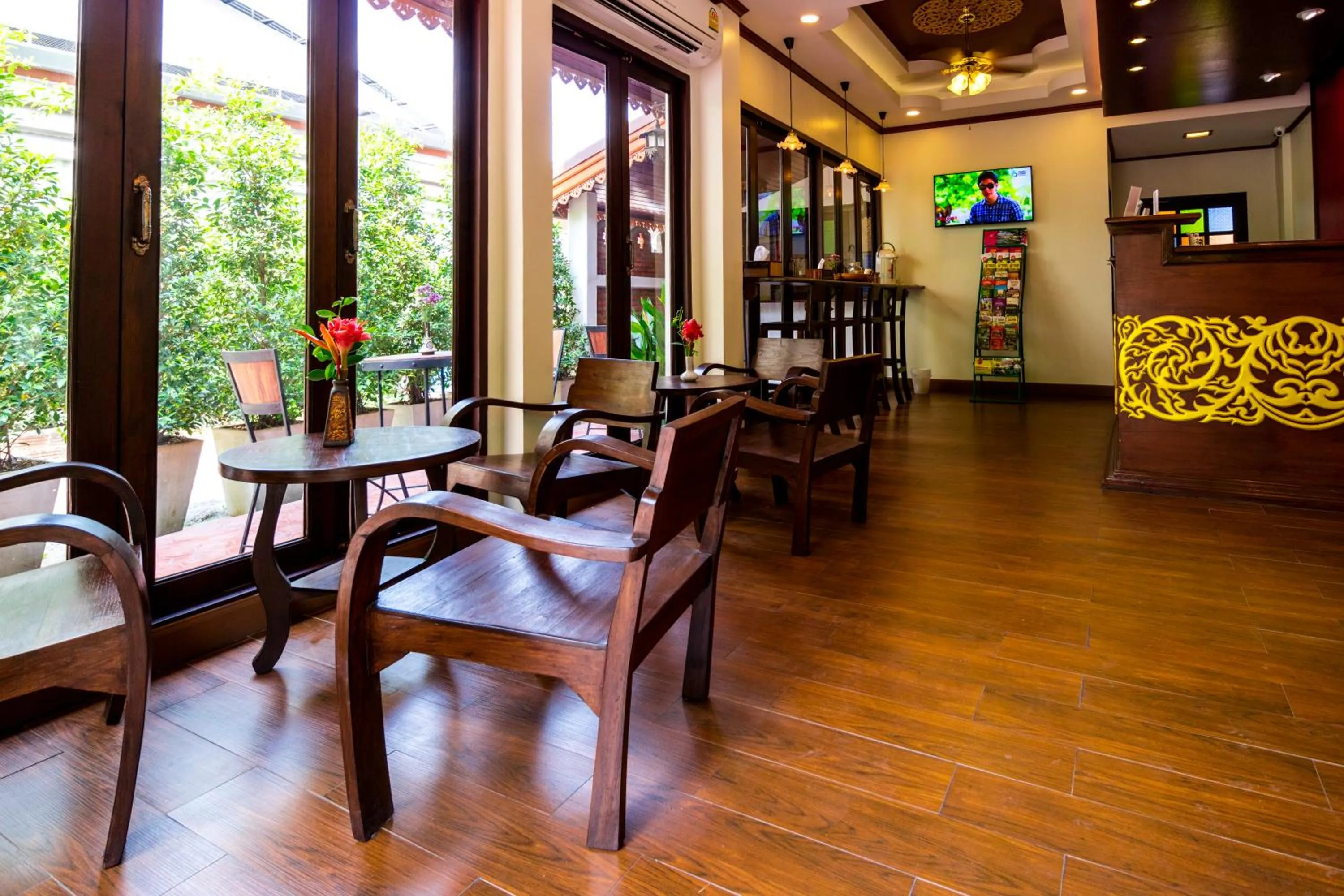 Lobby or reception in i Lanna House