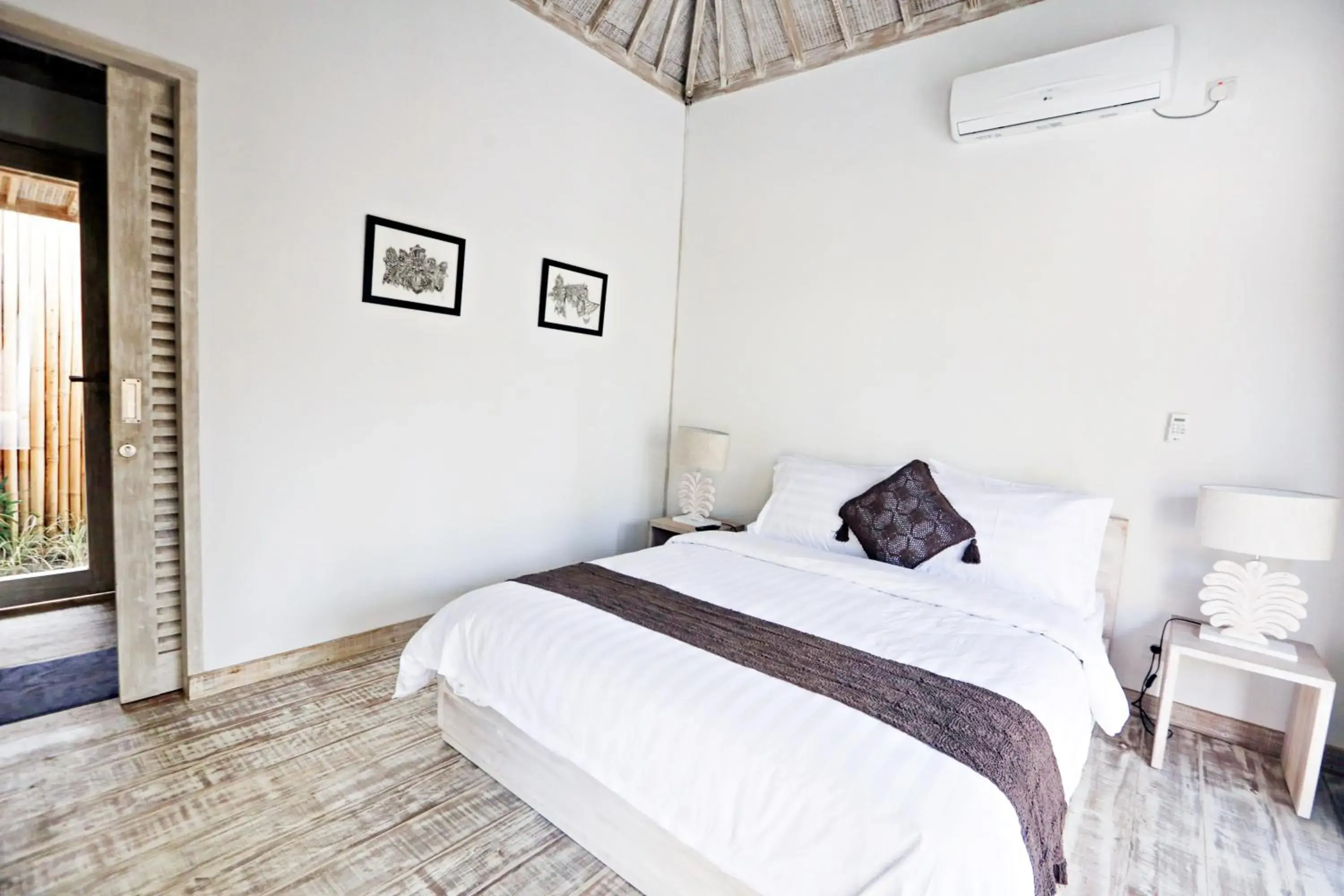 Bedroom, Bed in Villas Edenia - Luxe Villas with Private Pools Bedroom, Bed in Villas Edenia - Luxe Villas with Private Pools