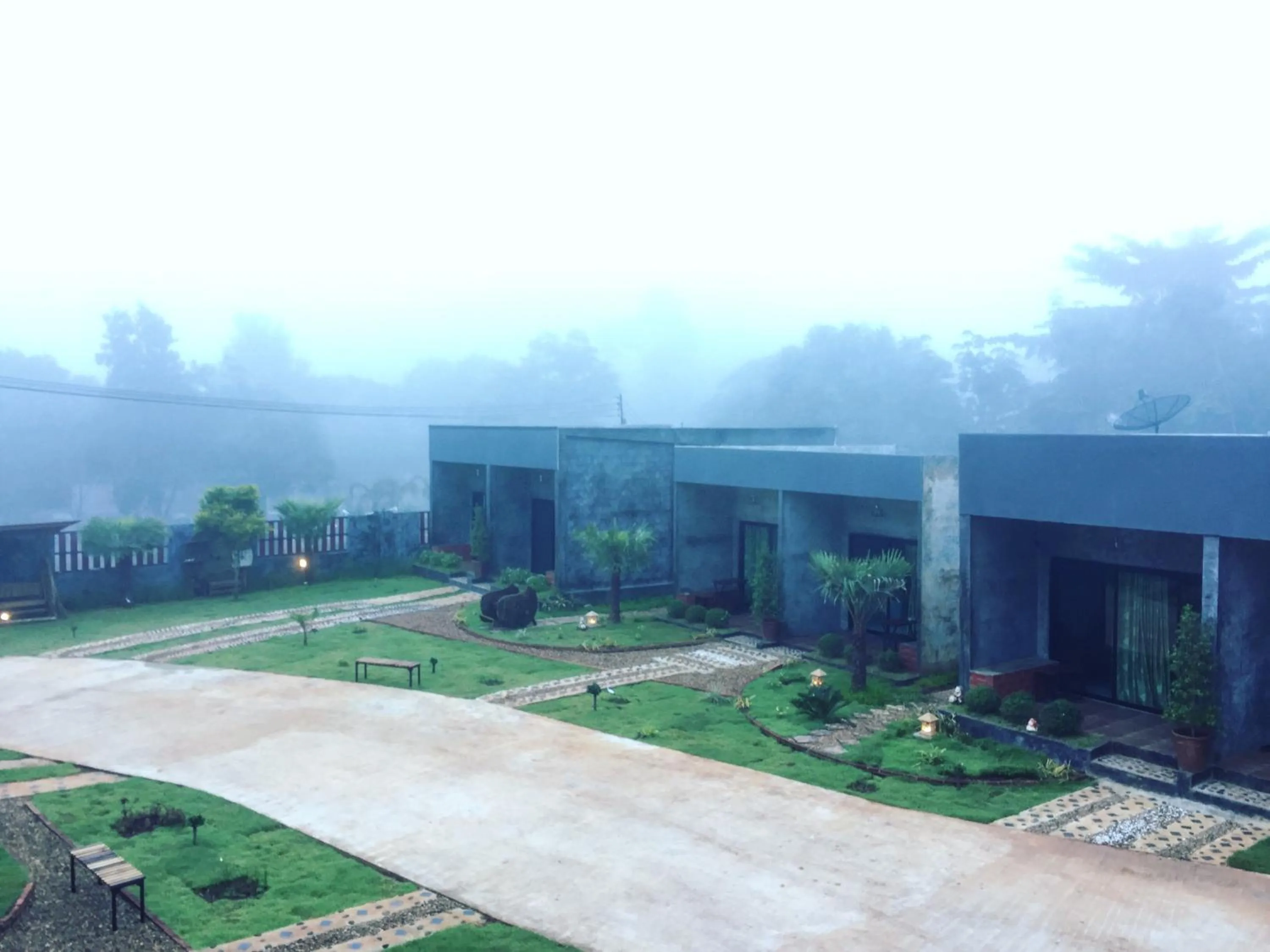 Property building in Keeree Loft Resort คีรีลอฟท์รีสอร์ท