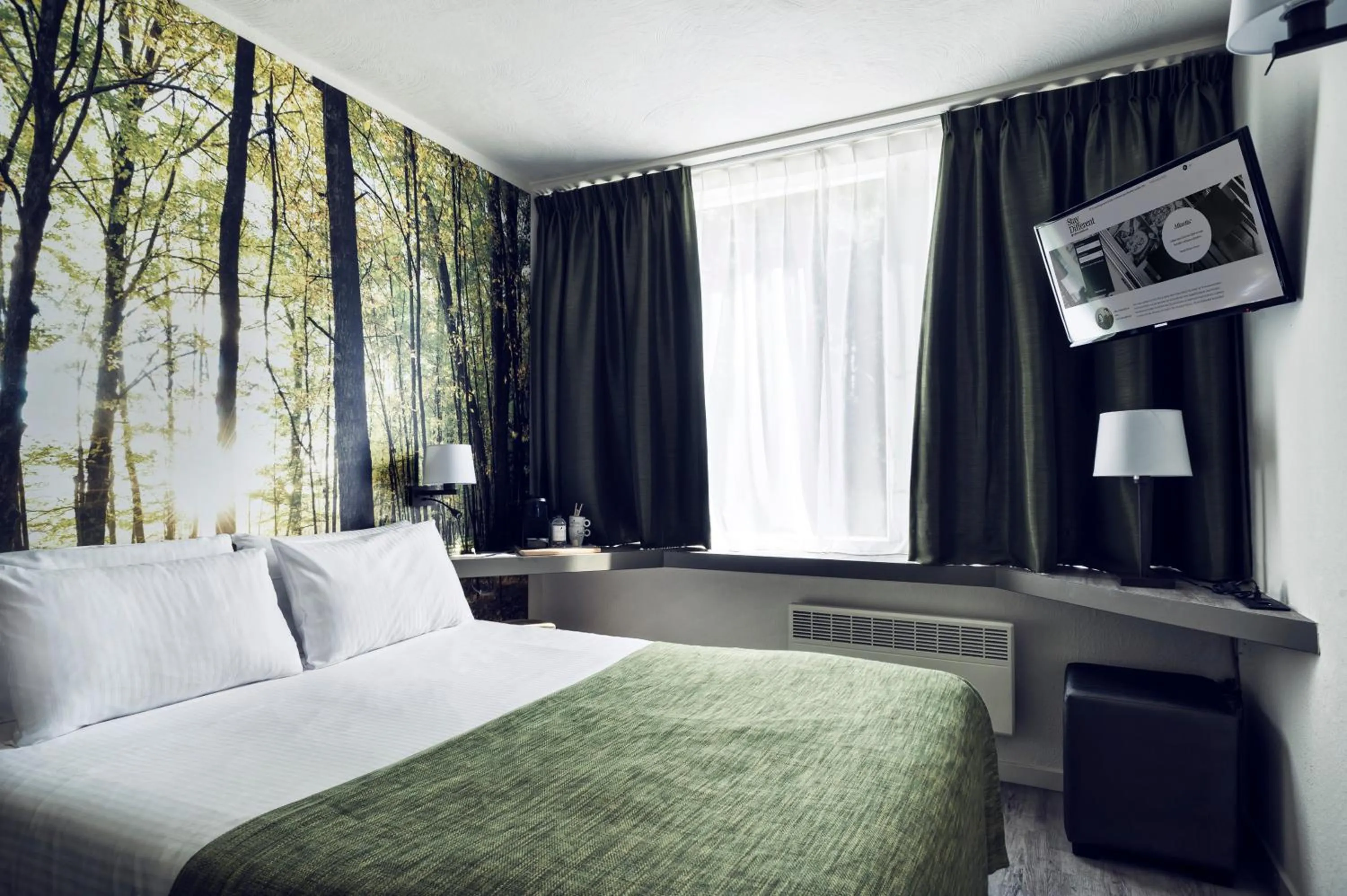 Bedroom, Bed in Hotel Zuid