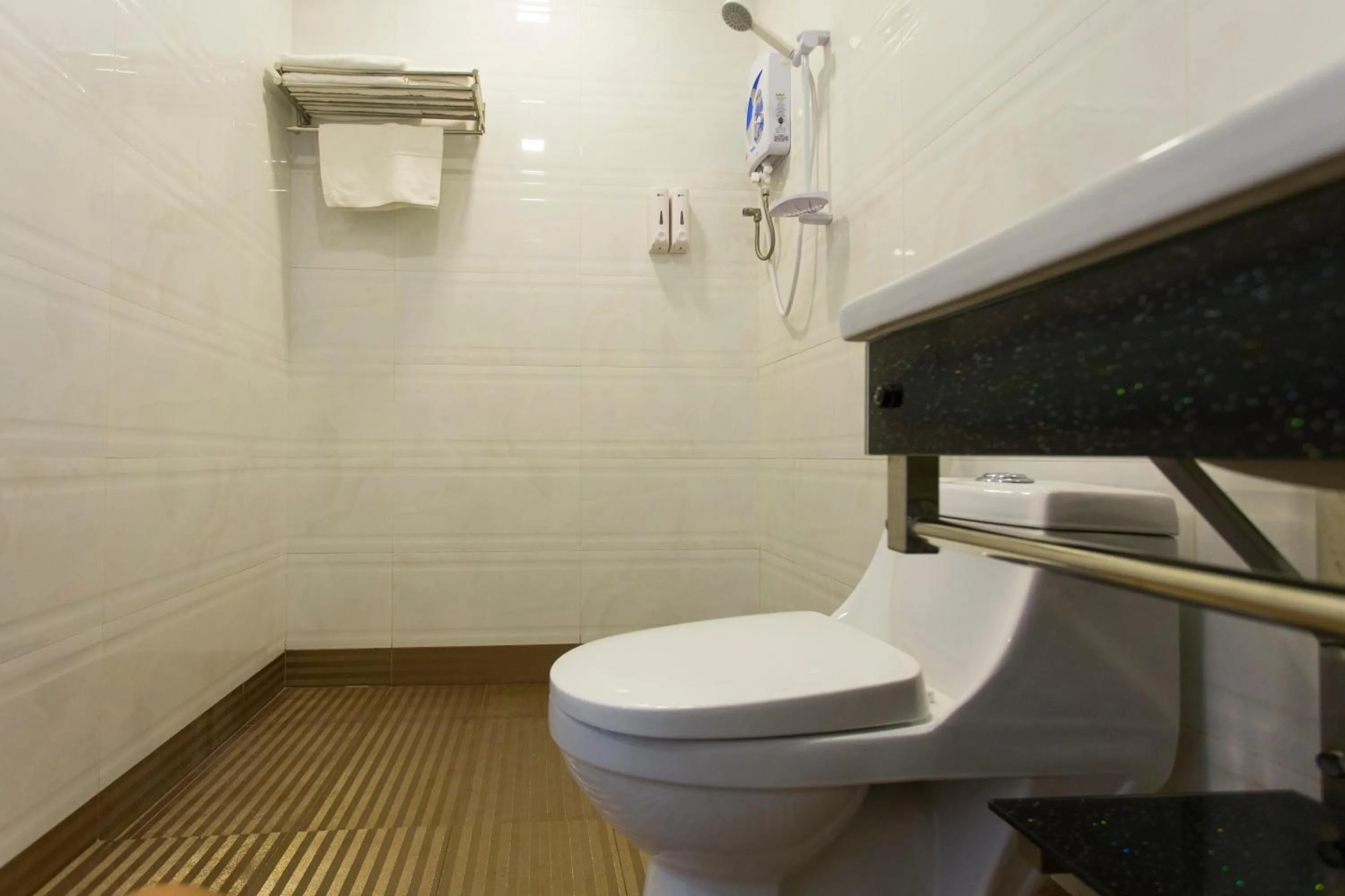 Bathroom in Aloha Hotel SDN BHD