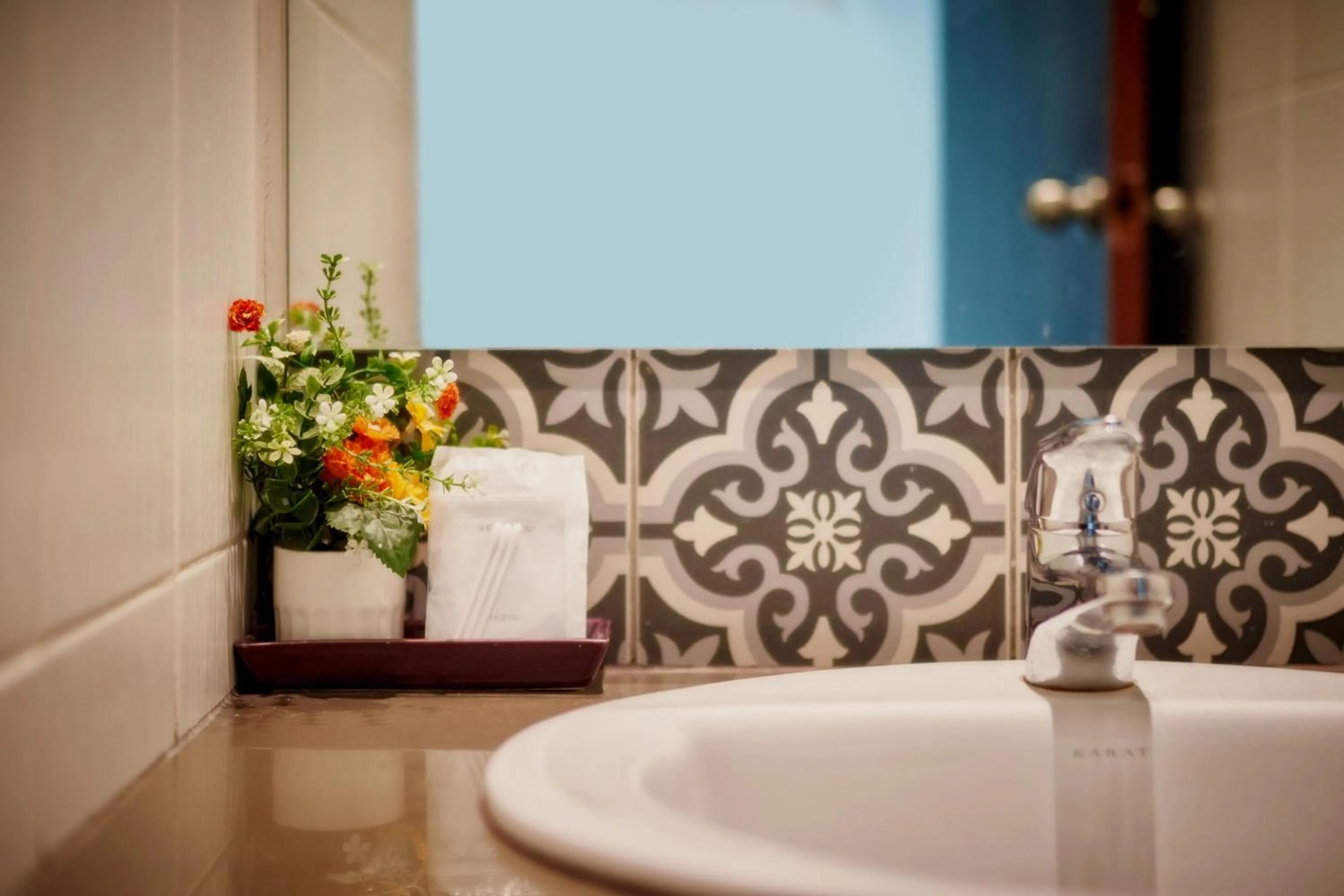 Bathroom in H Hotel Phrasing