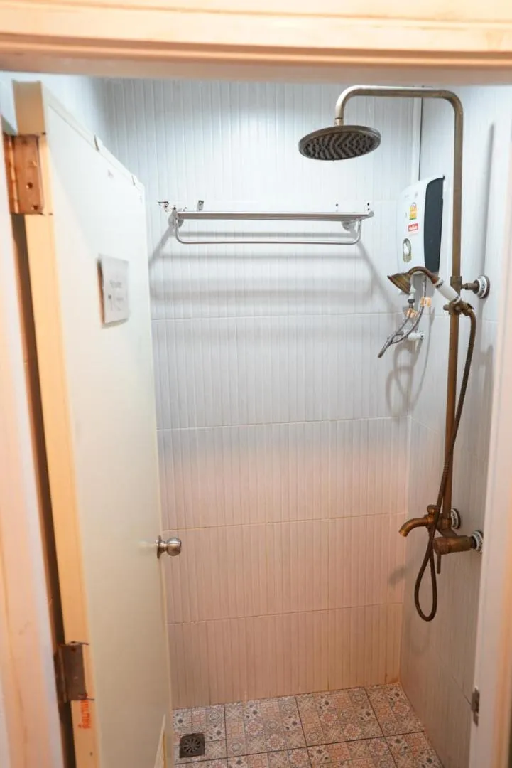 Bathroom in Ratana Boutique Hostel