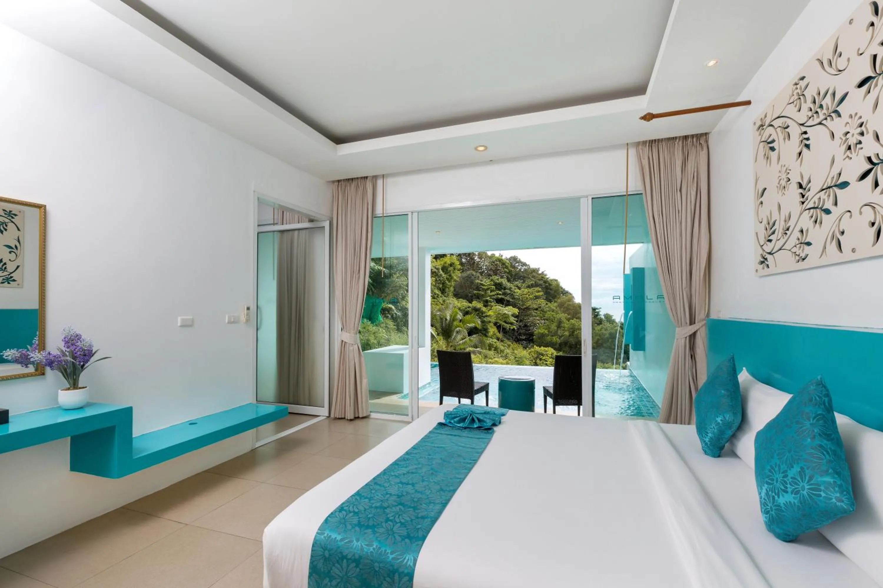 Bedroom, Bed in Amala Grand Bleu Resort Hilltops - SHA