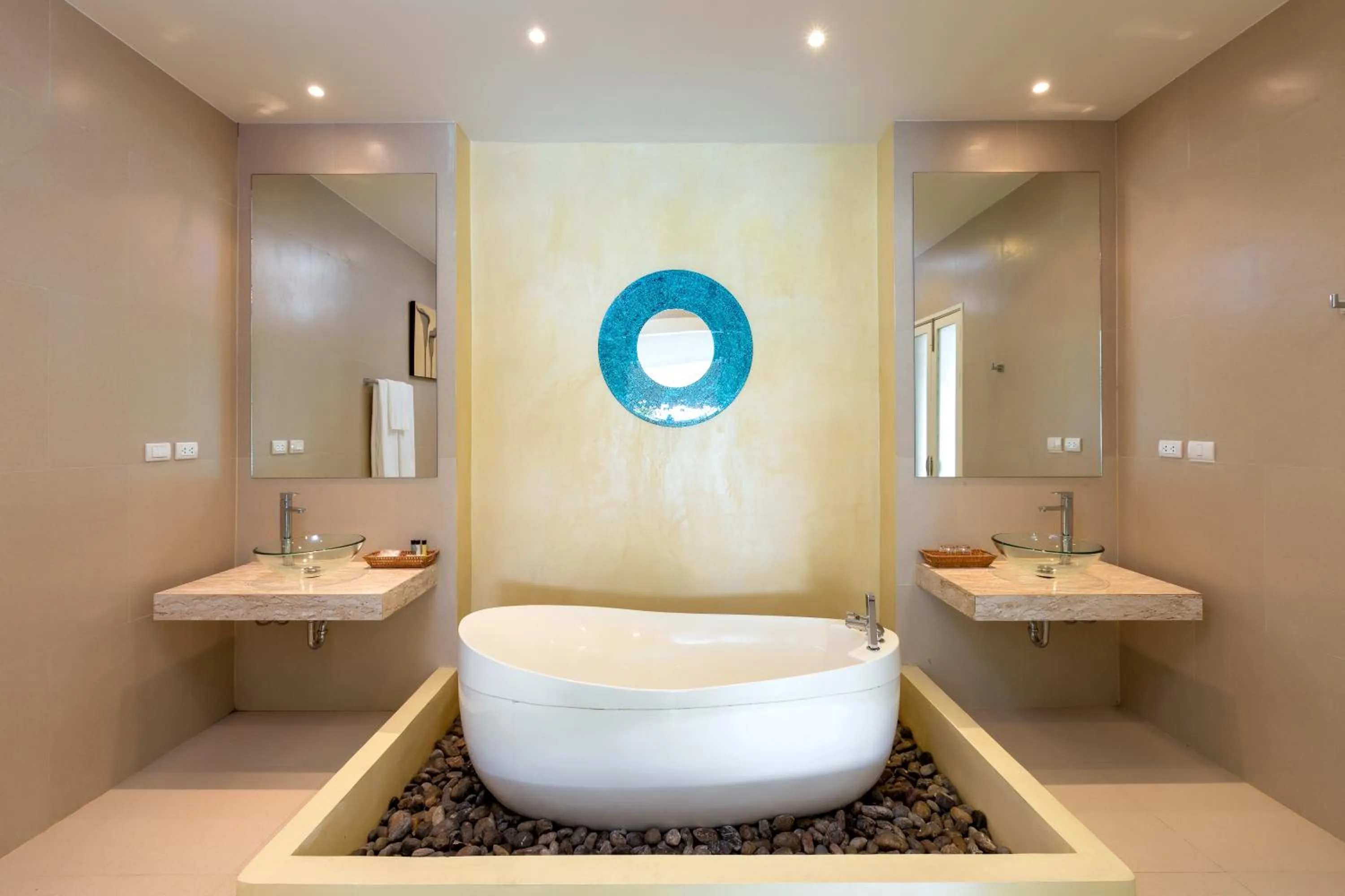 Bath in Amala Grand Bleu Resort Hilltops - SHA